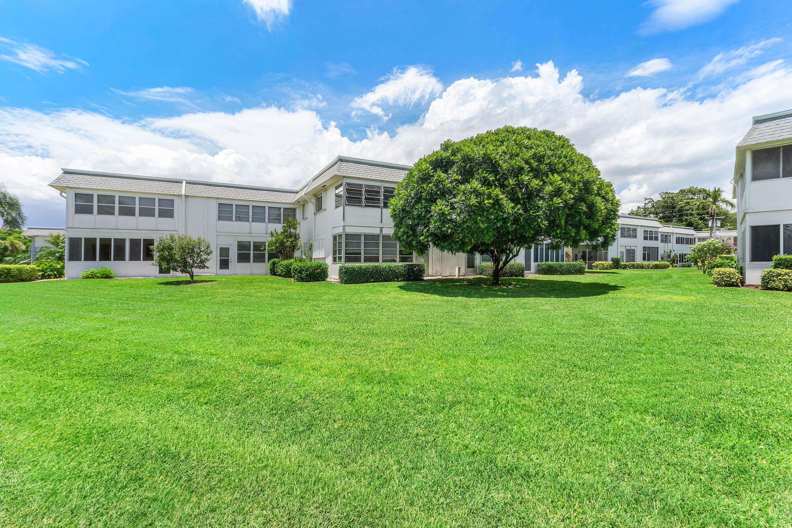 3120 Lake Osborne Drive Bldg 7 Unit 106, Lake Worth Beach, FL 33461, Lake Worth Beach - Photo 4