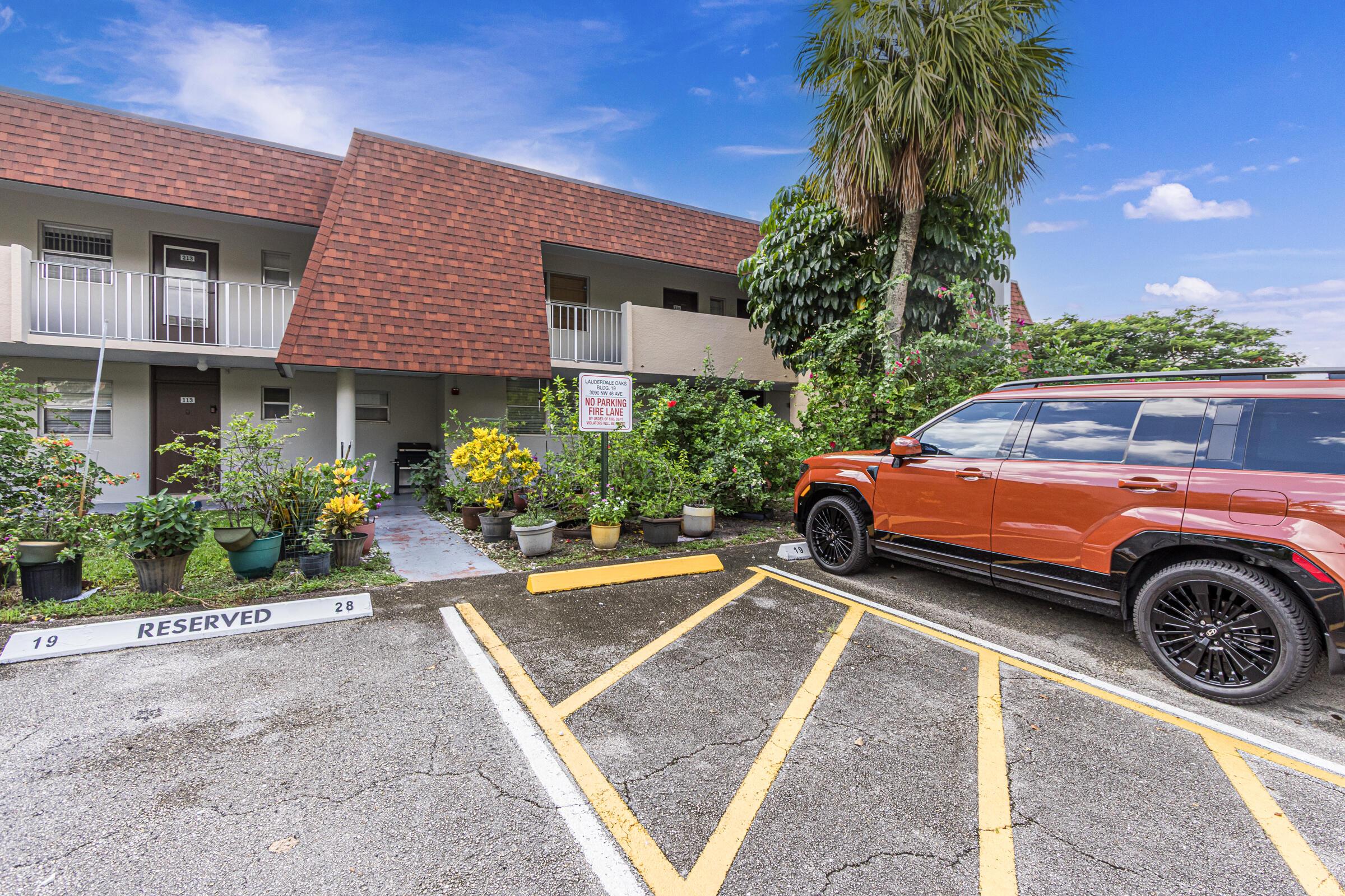 3090 NW 46th Avenue, Lauderdale Lakes, FL 33313, Lauderdale Lakes - Photo 3