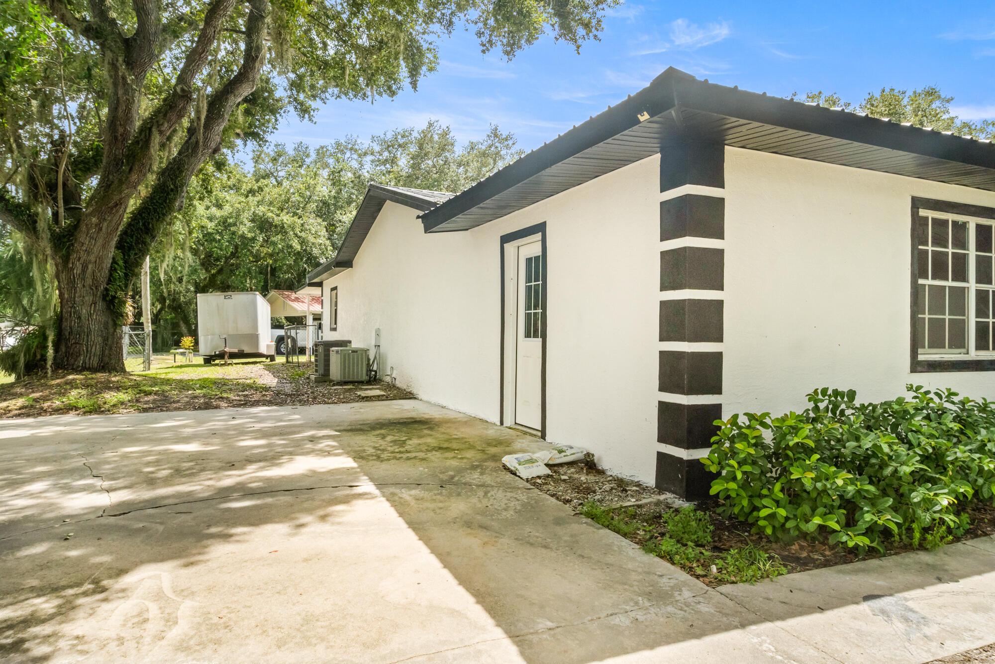 2428 SW 18TH Court, Okeechobee, FL 34974, Okeechobee - Photo 4