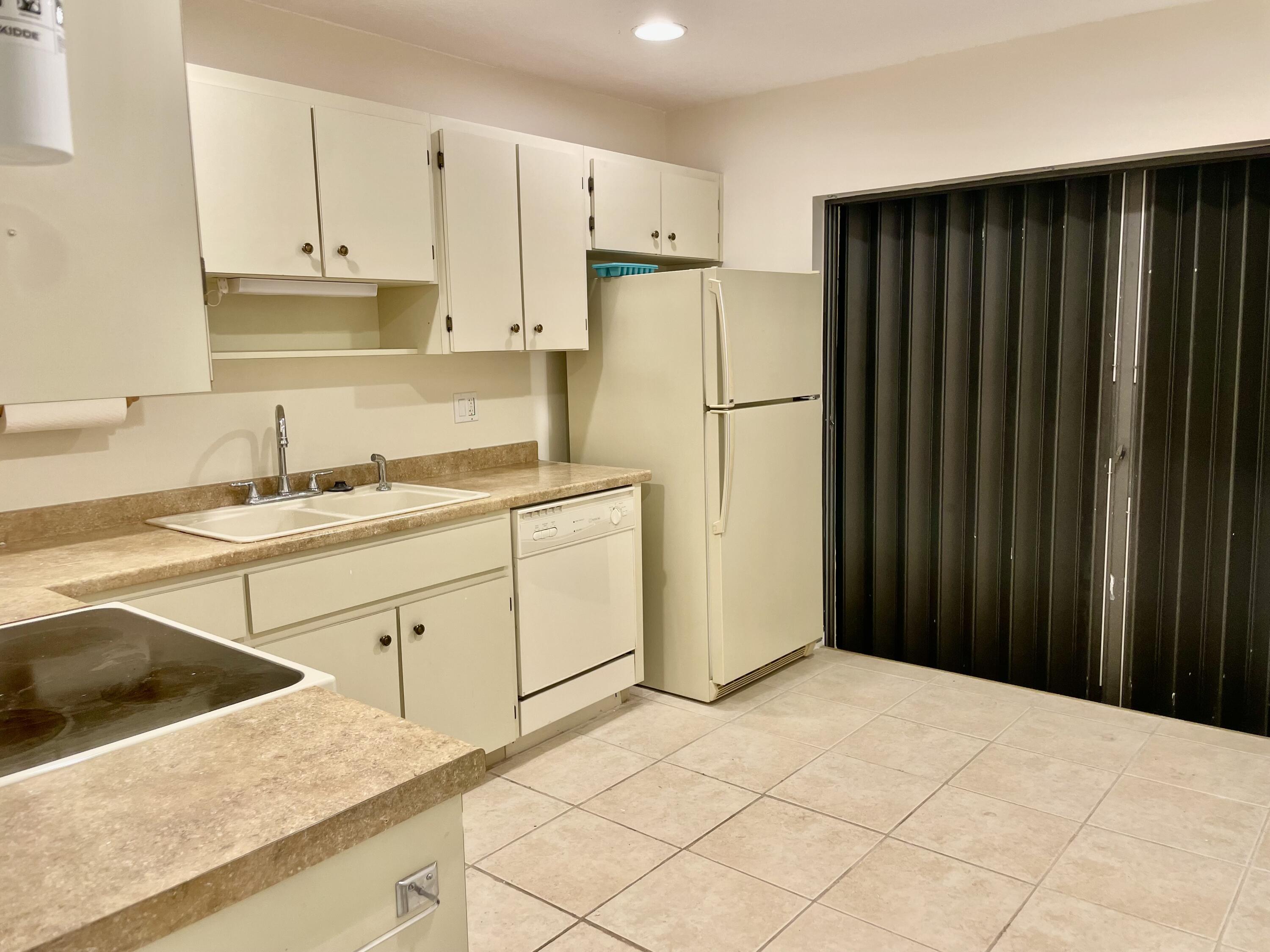 8094 SE Villa Circle, Hobe Sound, FL 33455, Hobe Sound - Photo 5