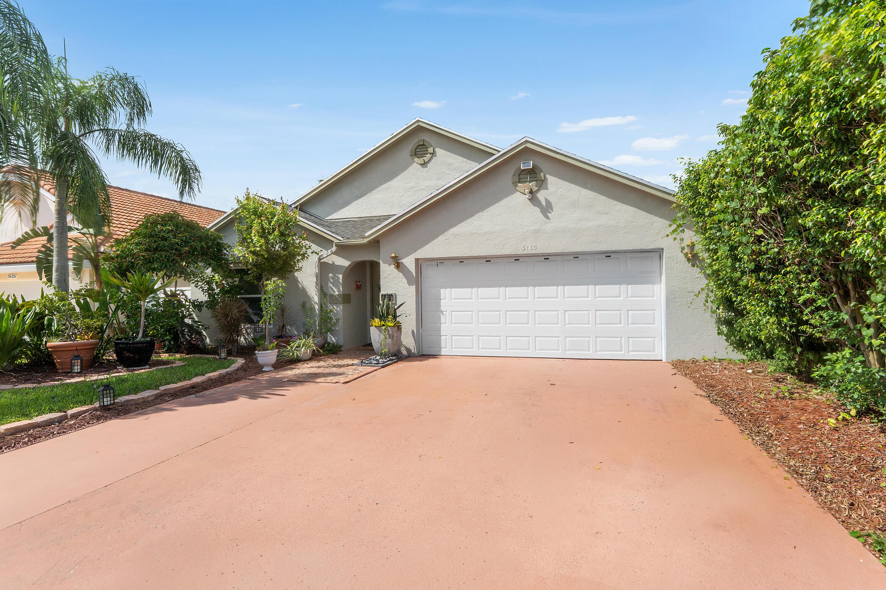 5115 Foxhall Drive S, West Palm Beach, FL 33417, West Palm Beach - Photo 4