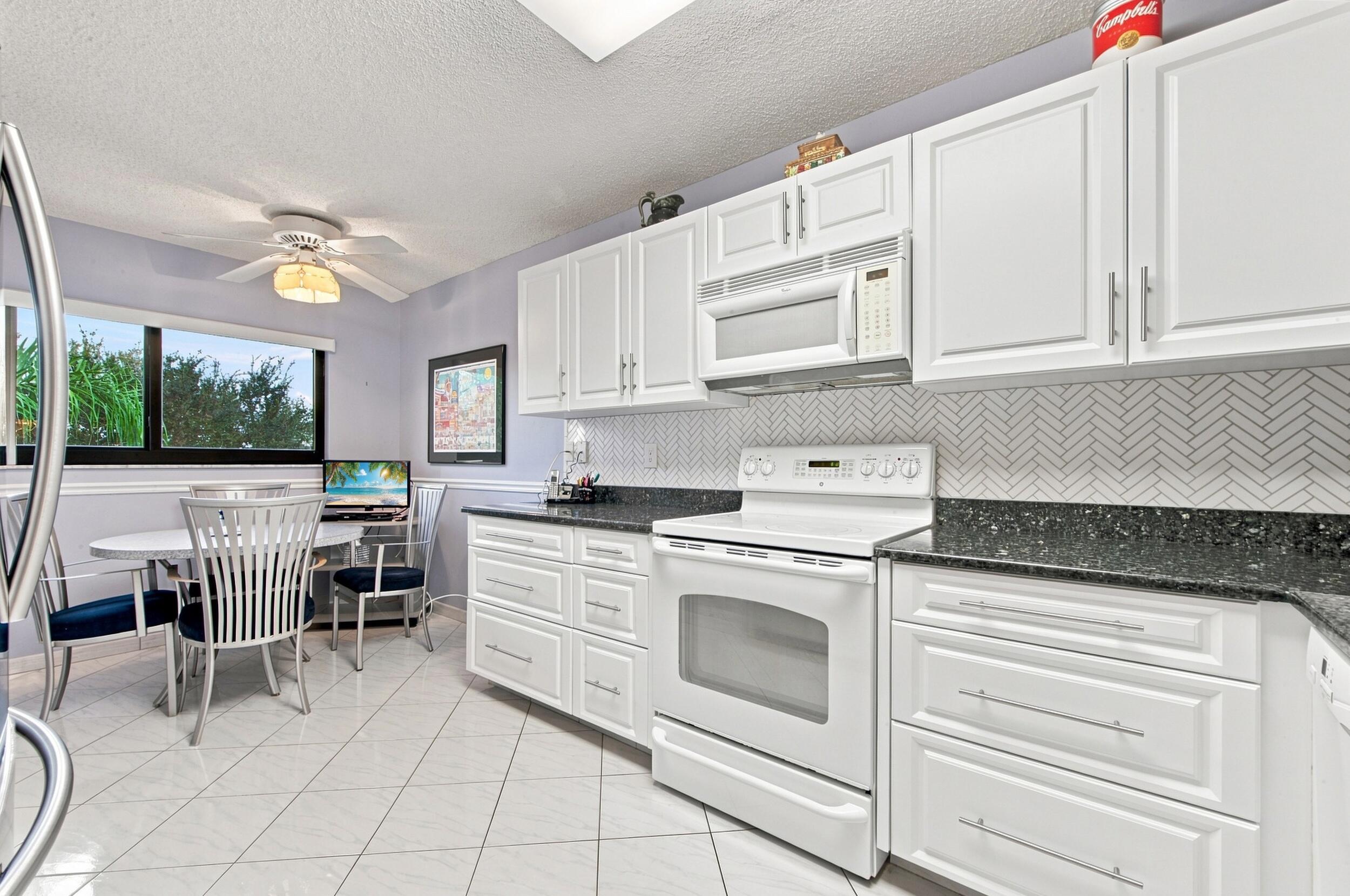 15075 WITNEY Rd #303, Delray Beach, FL 33484, Delray Beach - Photo 5