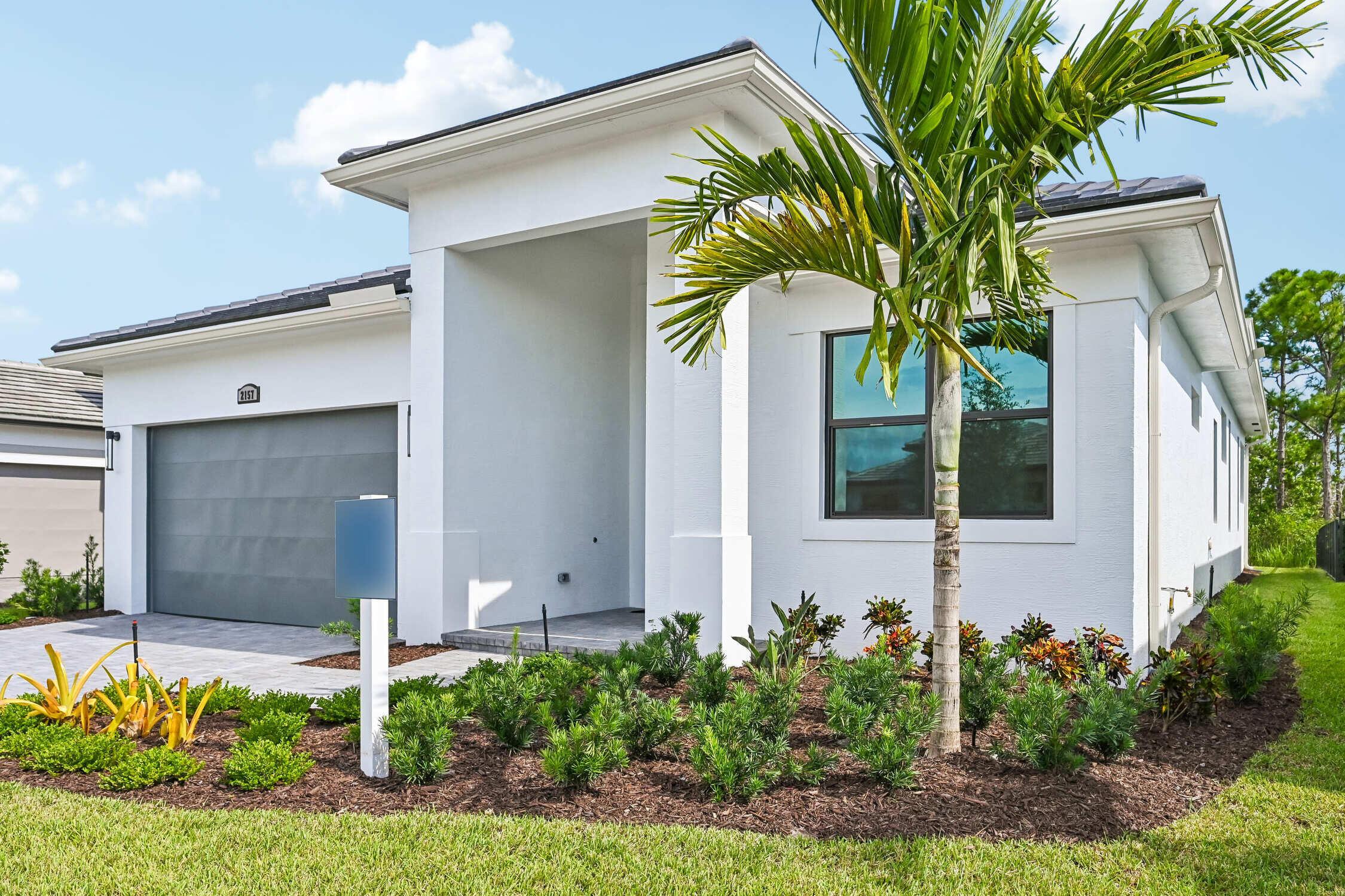 2157 SE Mosaic Boulevard, Port St. Lucie, FL 34984, Port St. Lucie - Photo 2