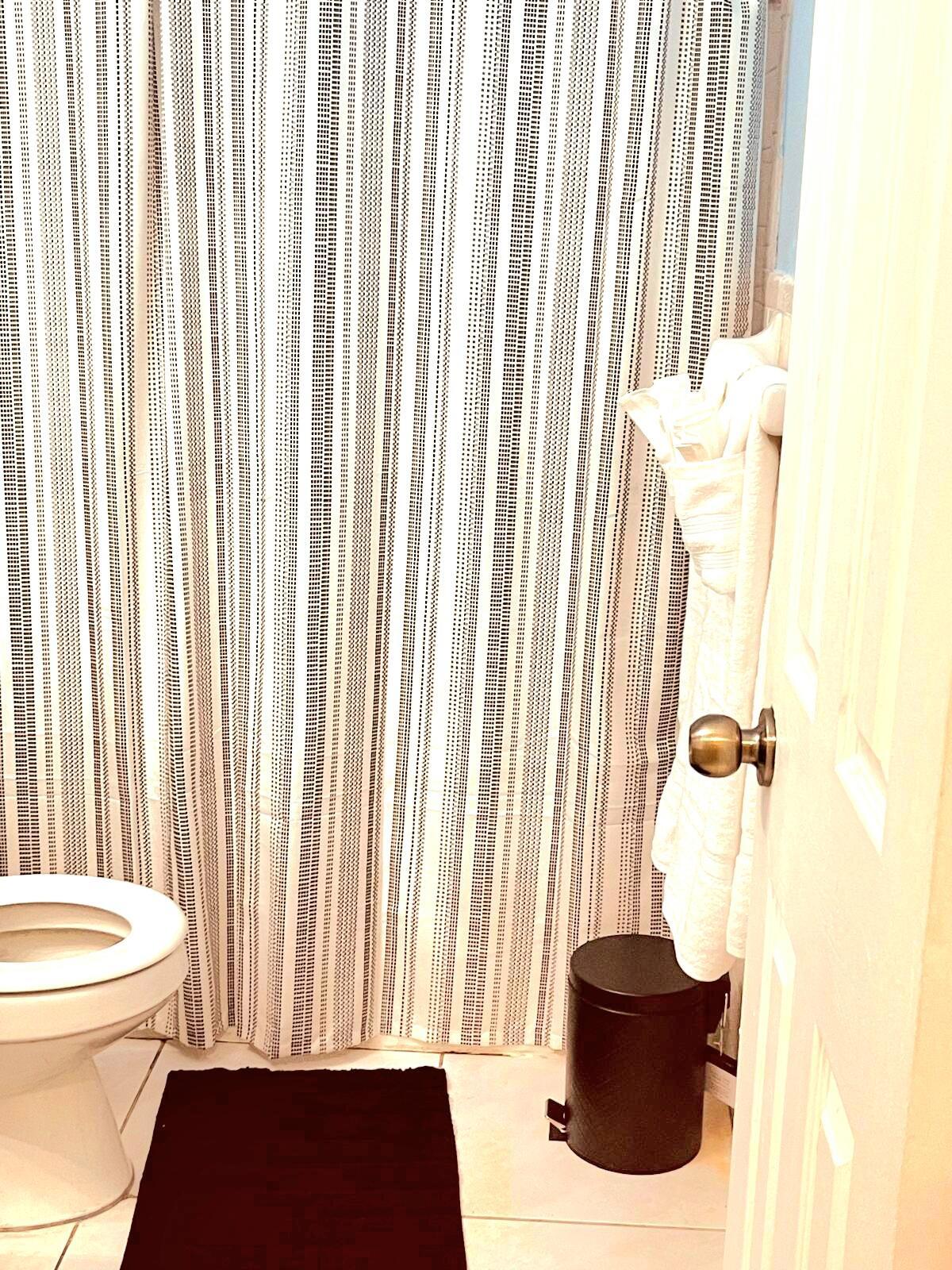 5441 NW 17TH Court, Lauderhill, FL 33313, Lauderhill - Photo 5
