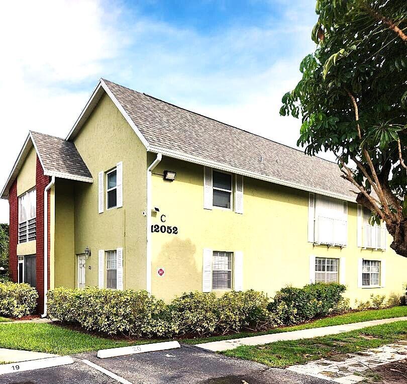 12052 ALTERNATE A1A C8, Palm Beach Gardens, FL 33410, Palm Beach Gardens