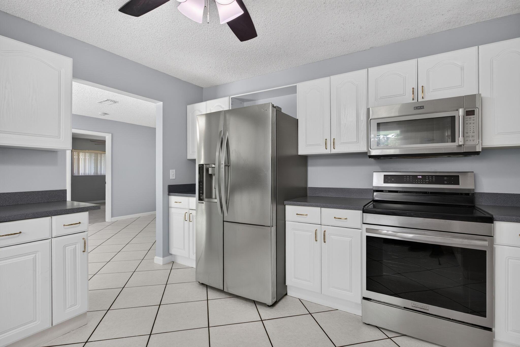 3731 NW 99th Avenue, Coral Springs, FL 33065, Coral Springs - Photo 5