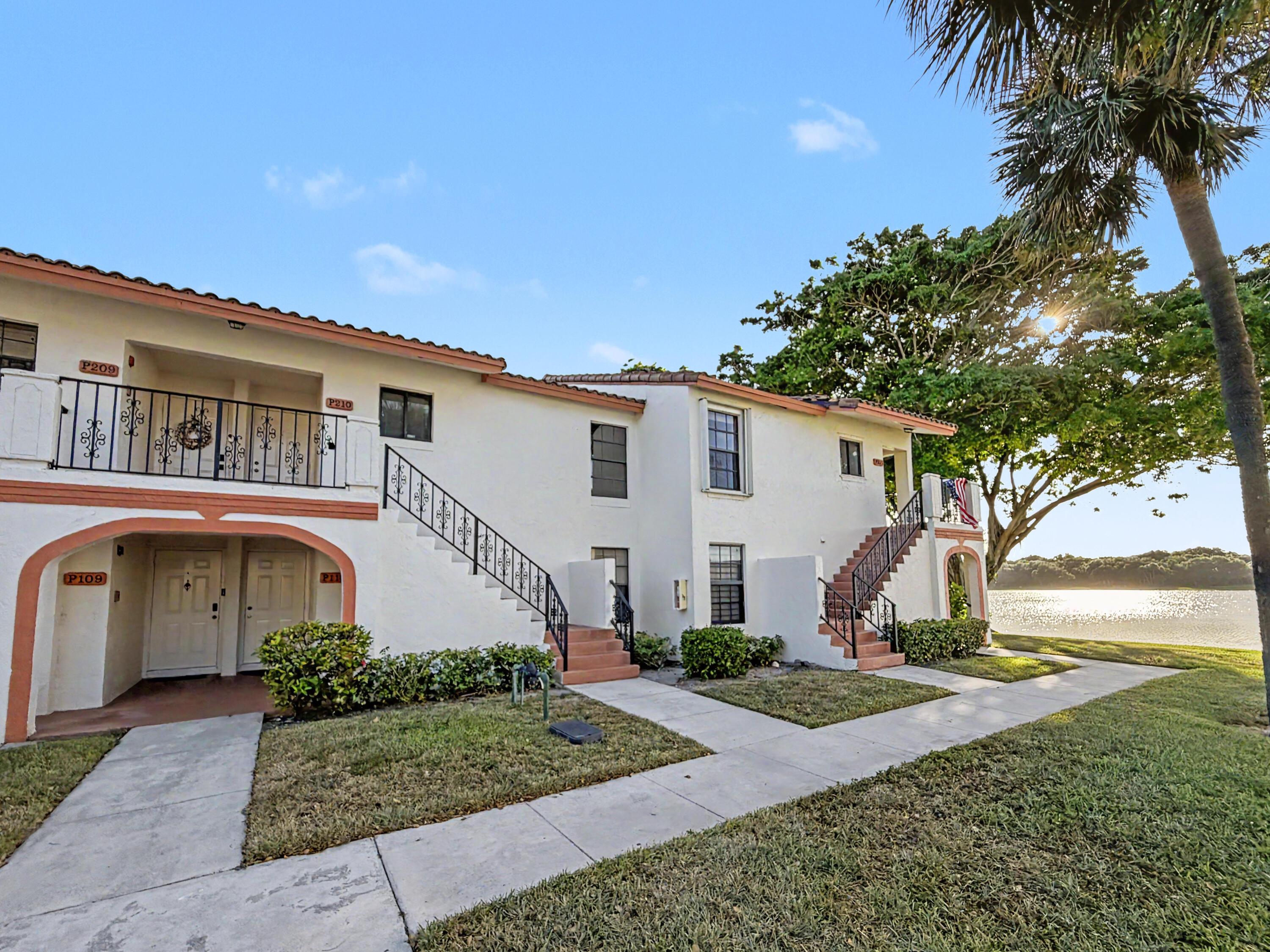 330 Palmwood Place 210, Boca Raton, FL 33431, Boca Raton - Photo 2