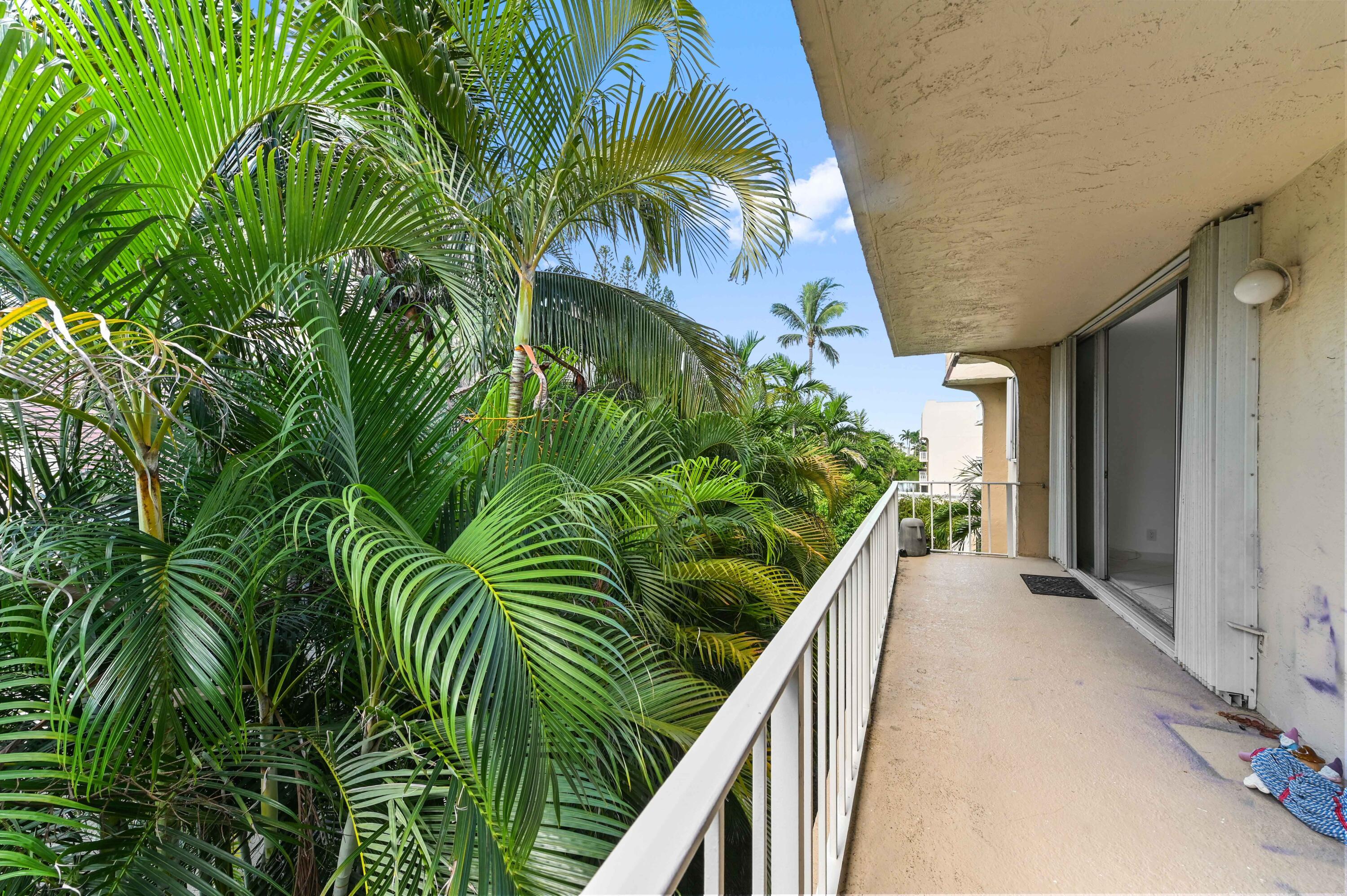 3575 S OCEAN Boulevard 309, South Palm Beach, FL 33480, South Palm Beach - Photo 5
