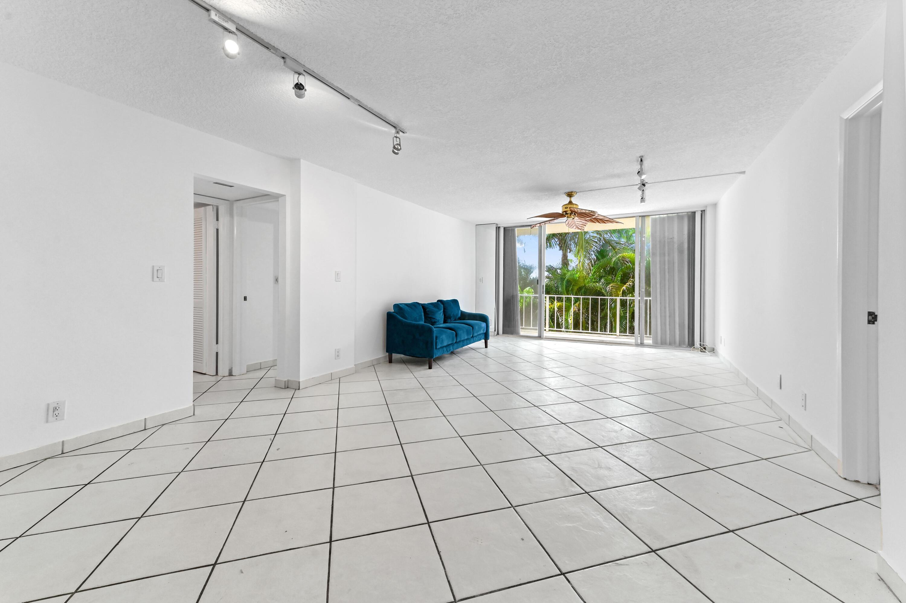 3575 S OCEAN Boulevard 309, South Palm Beach, FL 33480, South Palm Beach - Photo 2