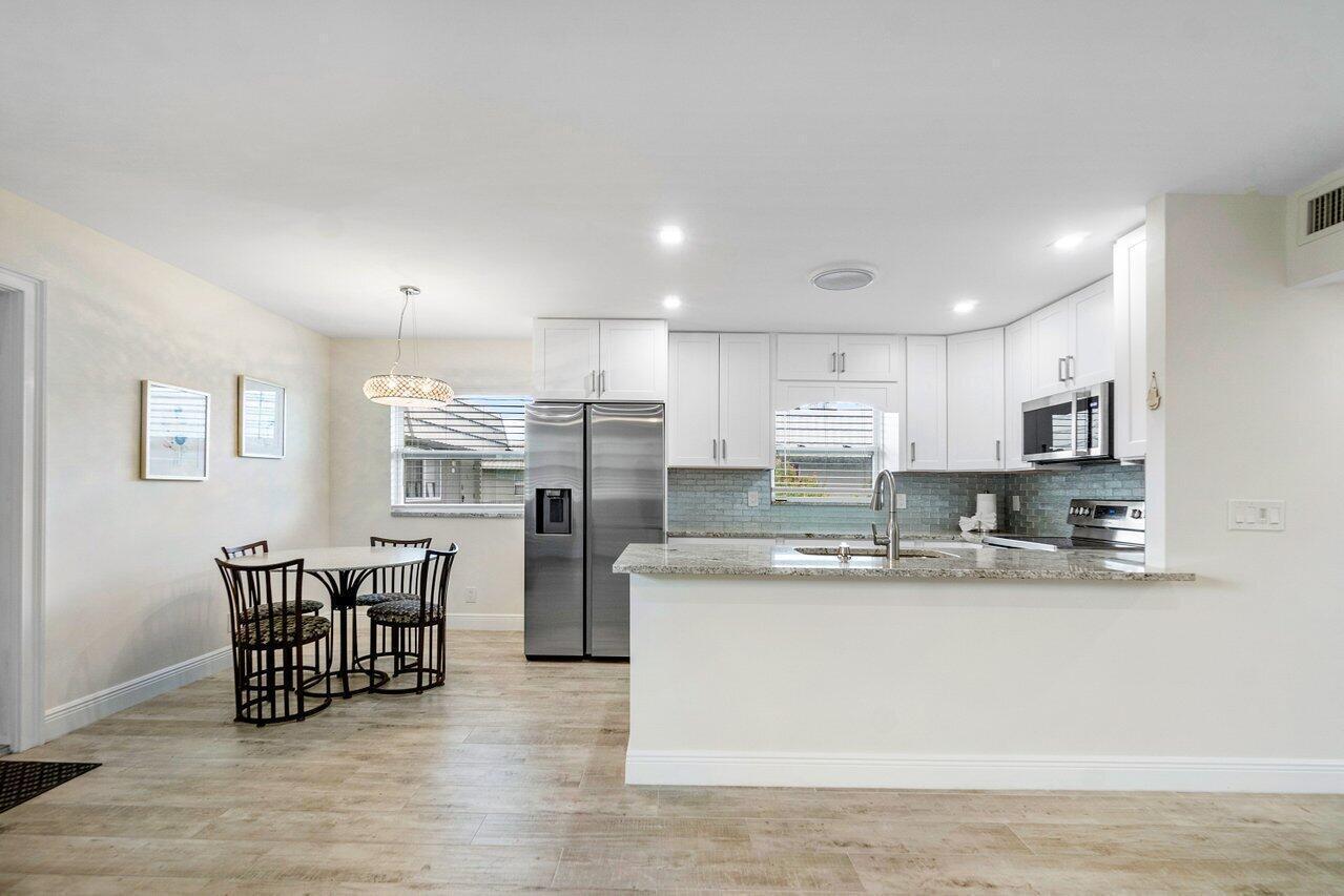 76 FLANDERS B, Delray Beach, FL 33484, Delray Beach - Photo 5