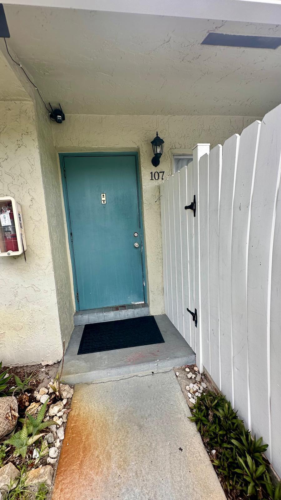 3000 NW 5th Terrace 107, Pompano Beach, FL 33064, Pompano Beach - Photo 4