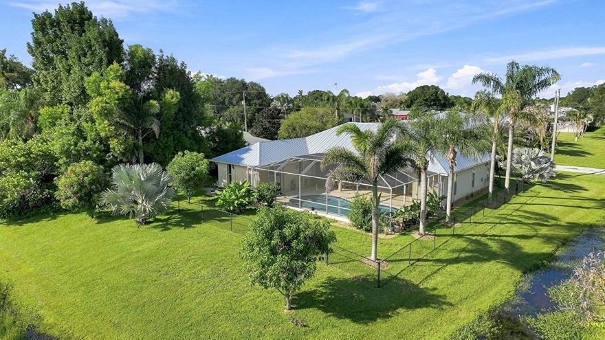 1863 SE Bowie Street, Port St. Lucie, FL 34952, Port St. Lucie - Photo 3
