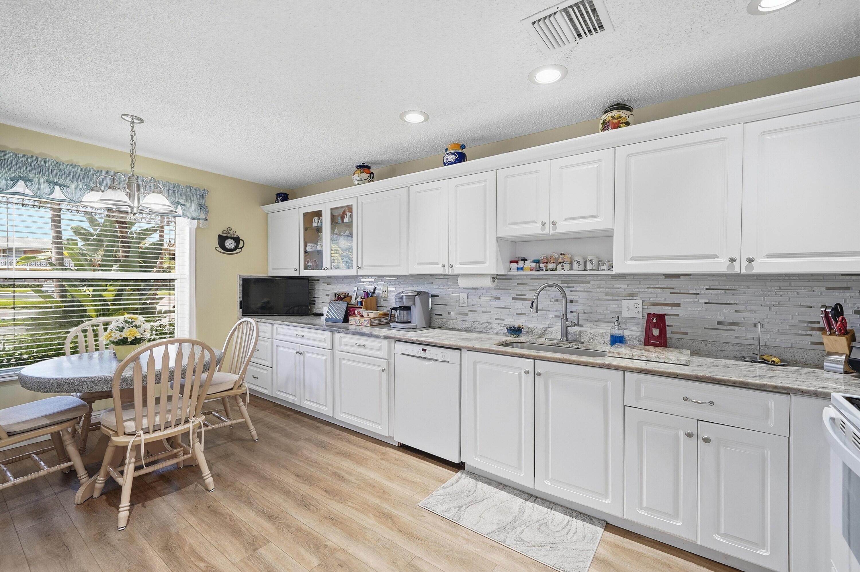 1840 NW 13TH Street 102, Delray Beach, FL 33445, Delray Beach - Photo 4