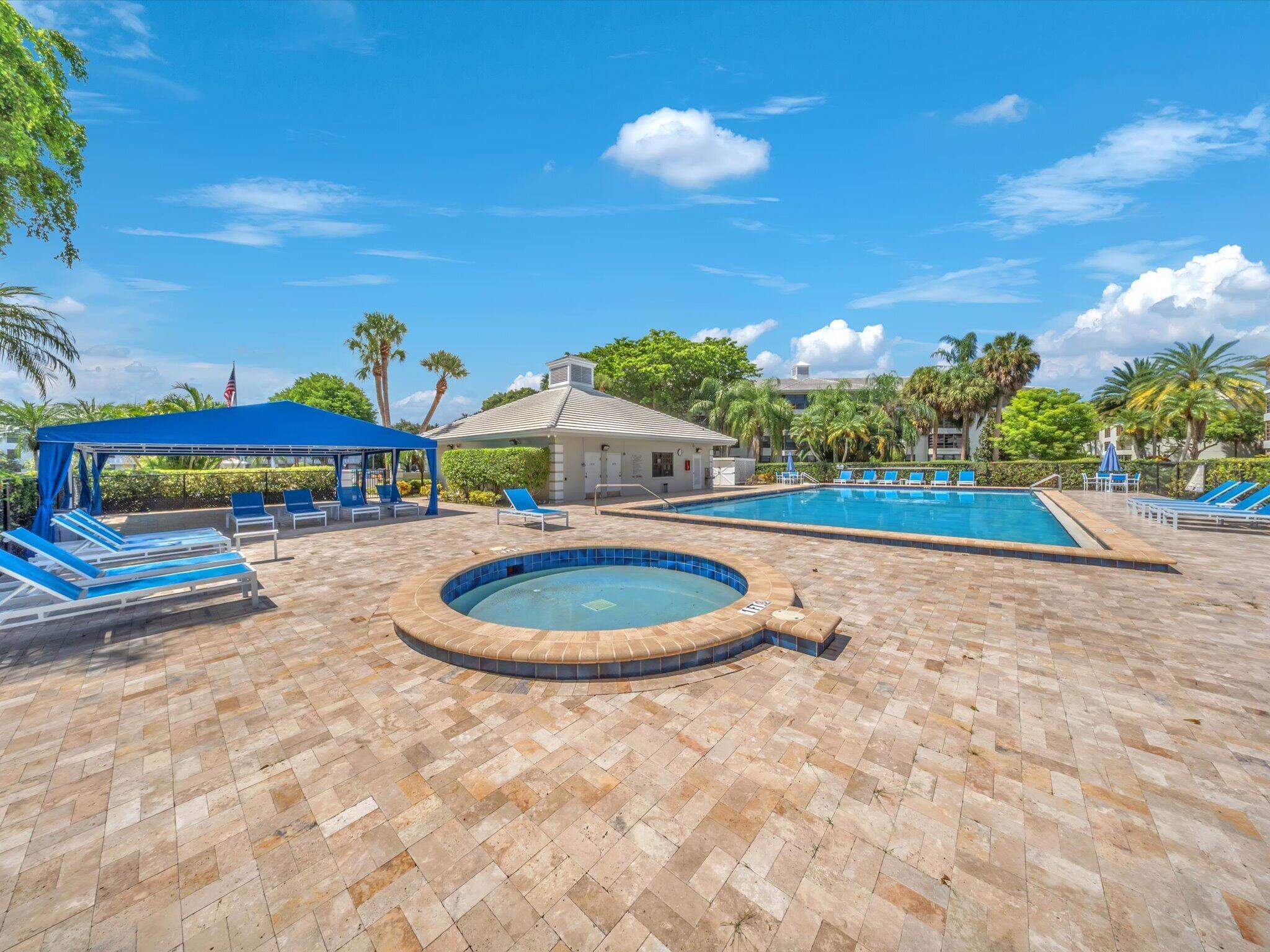 1701 Whitehall Drive 302, Davie, FL 33324, Davie - Photo 5