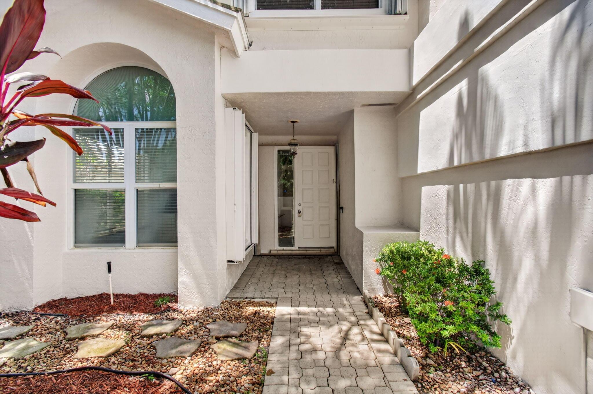 7848 Travlers Tree Drive, Boca Raton, FL 33433, Boca Raton - Photo 5