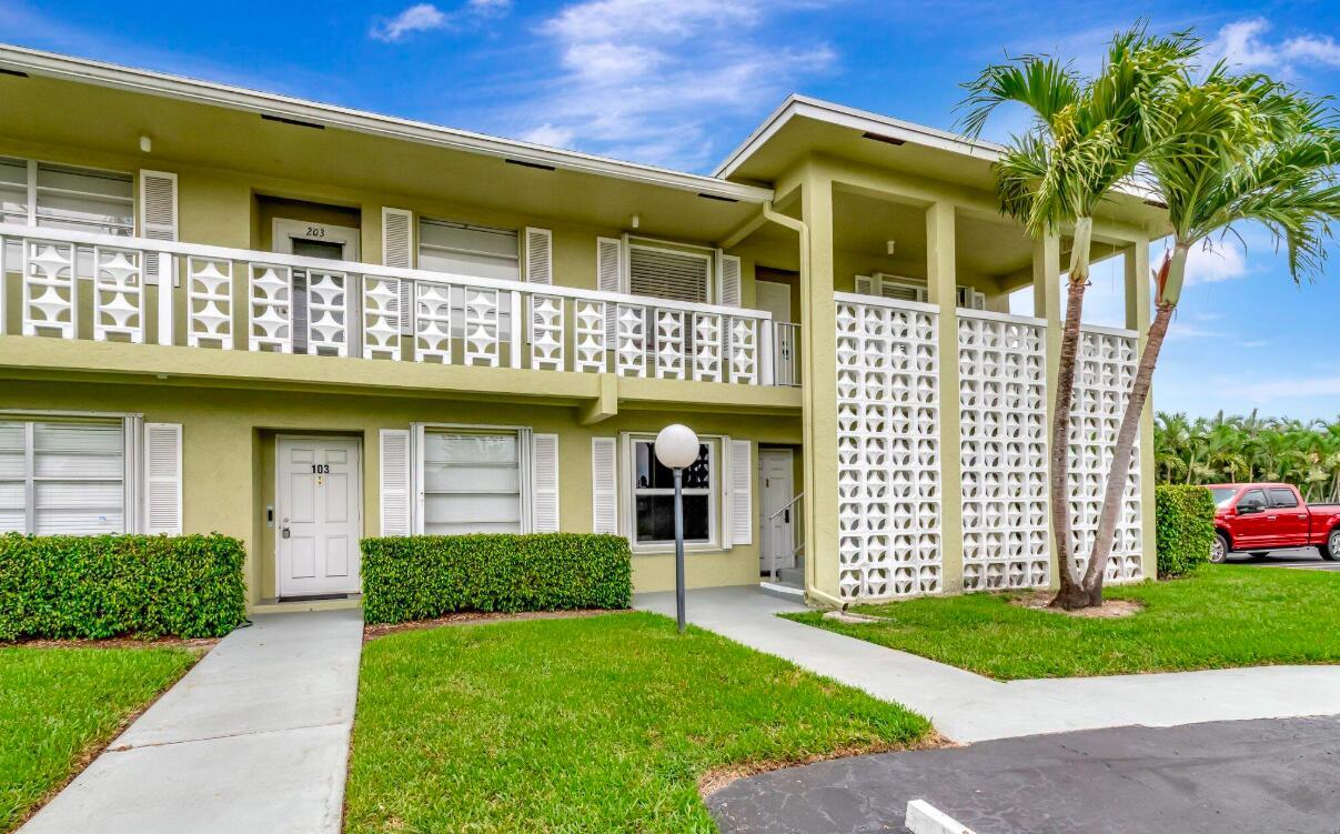 1140 MAHOGANY Way 204, Delray Beach, FL 33445, Delray Beach - Photo 2