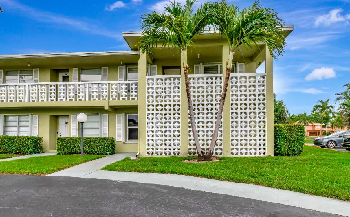 1140 MAHOGANY Way 204, Delray Beach, FL 33445, Delray Beach - Photo 3
