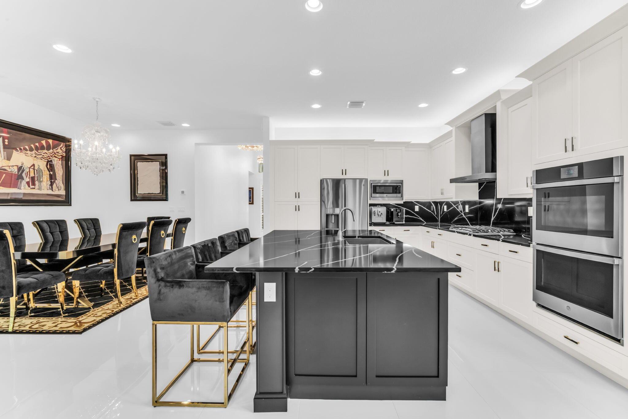 9285 MOUNTAIN PINE Grove, Boynton Beach, FL 33473, Boynton Beach - Photo 2