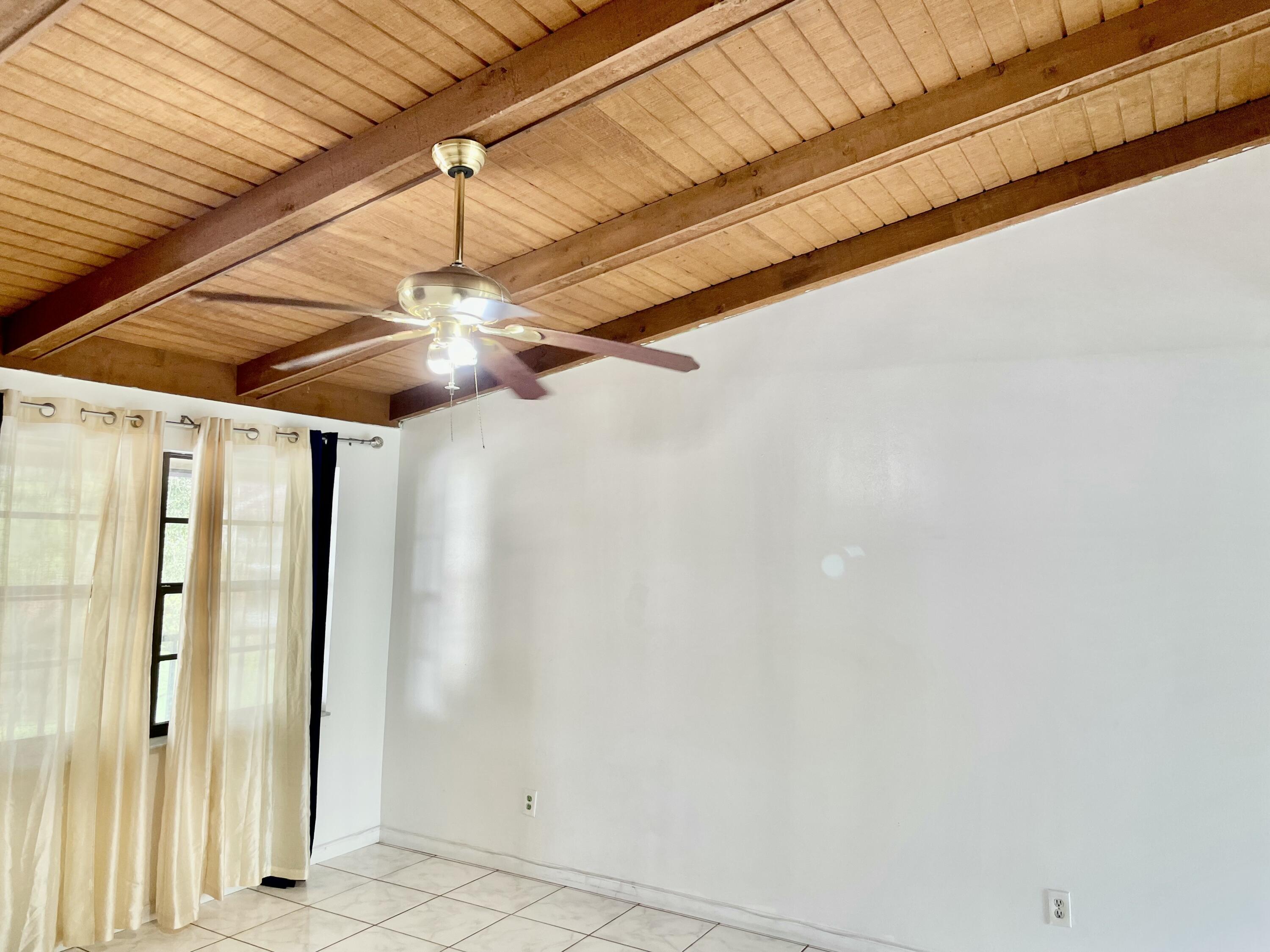 3293 Kirk Road Unit 7, Lake Worth, FL 33461, Lake Worth - Photo 2