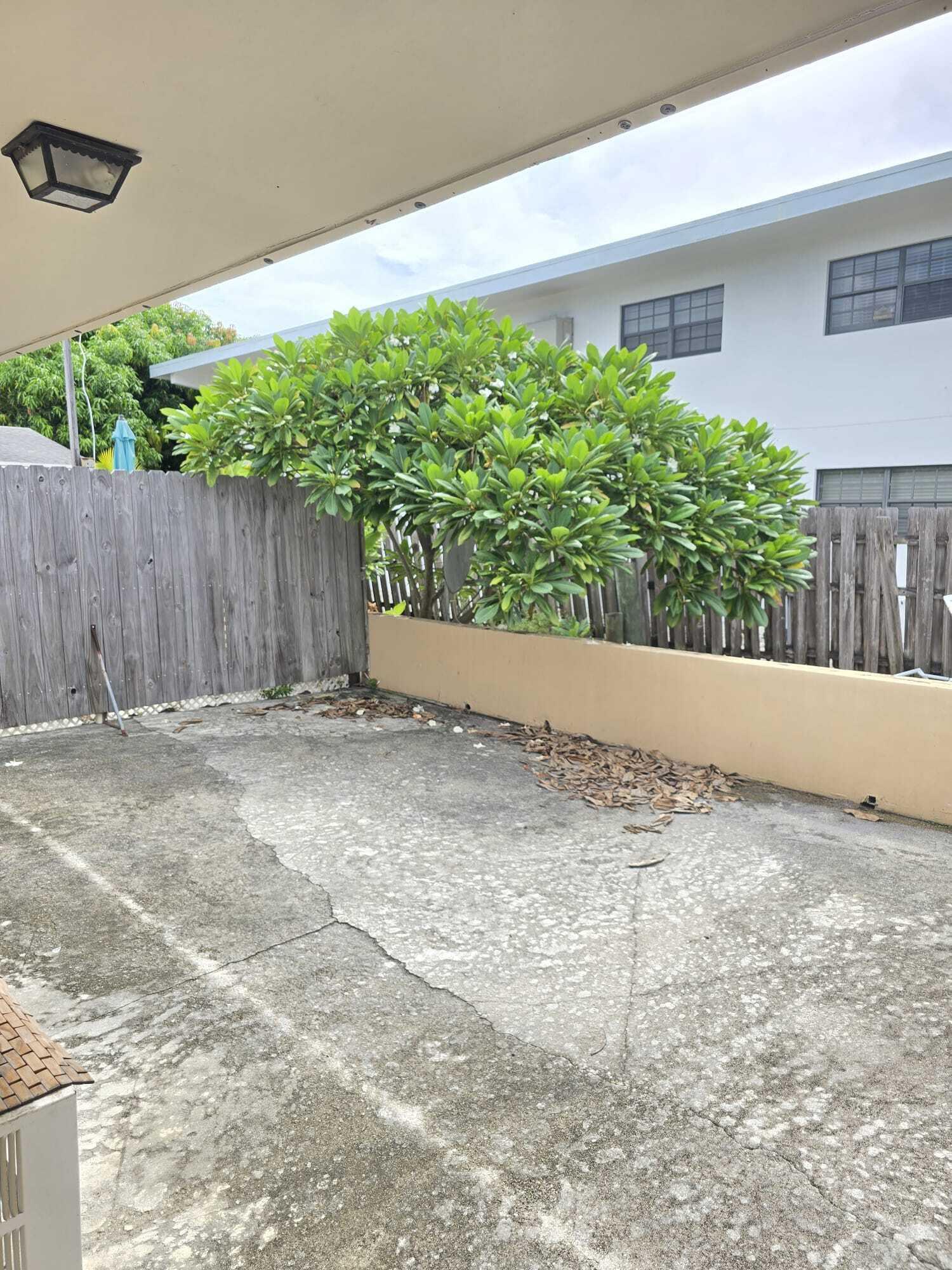 330 SOUTHWIND Drive 6, North Palm Beach, FL 33408, North Palm Beach - Photo 4