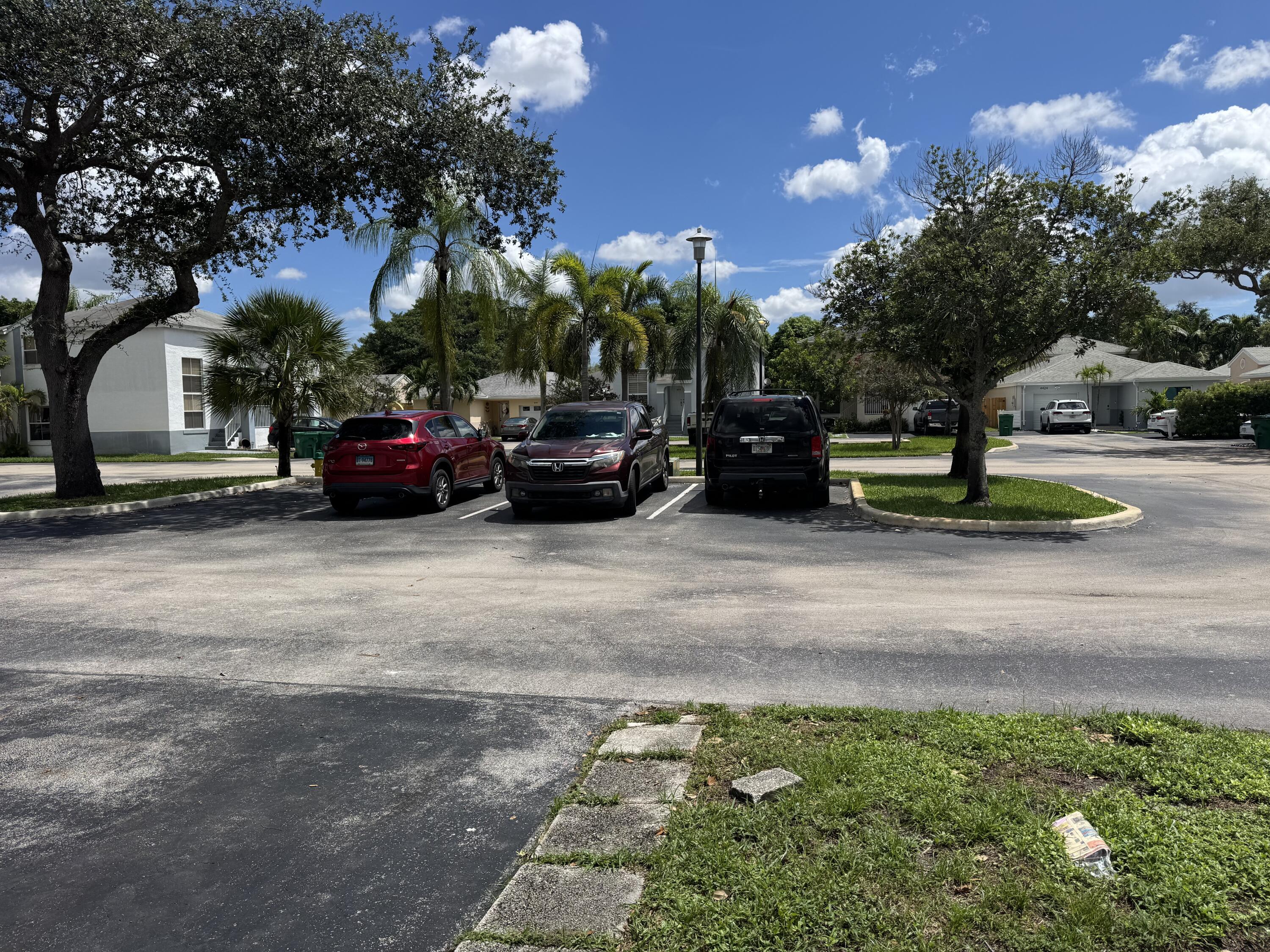 4421 SW 72nd Terrace, Davie, FL 33314, Davie - Photo 3