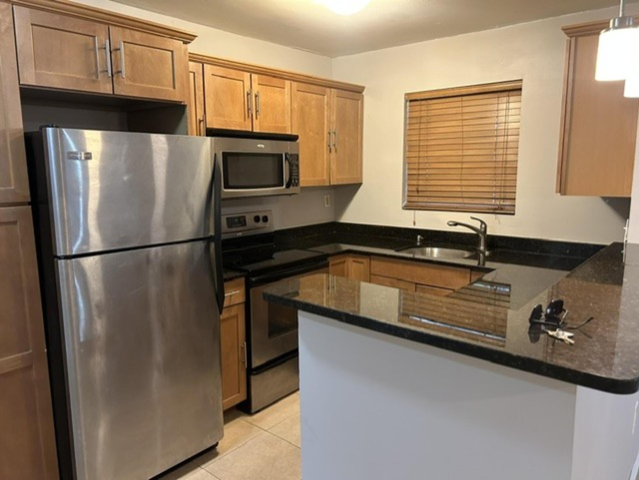 1925 Madison Street 17, Hollywood, FL 33020, Hollywood - Photo 4