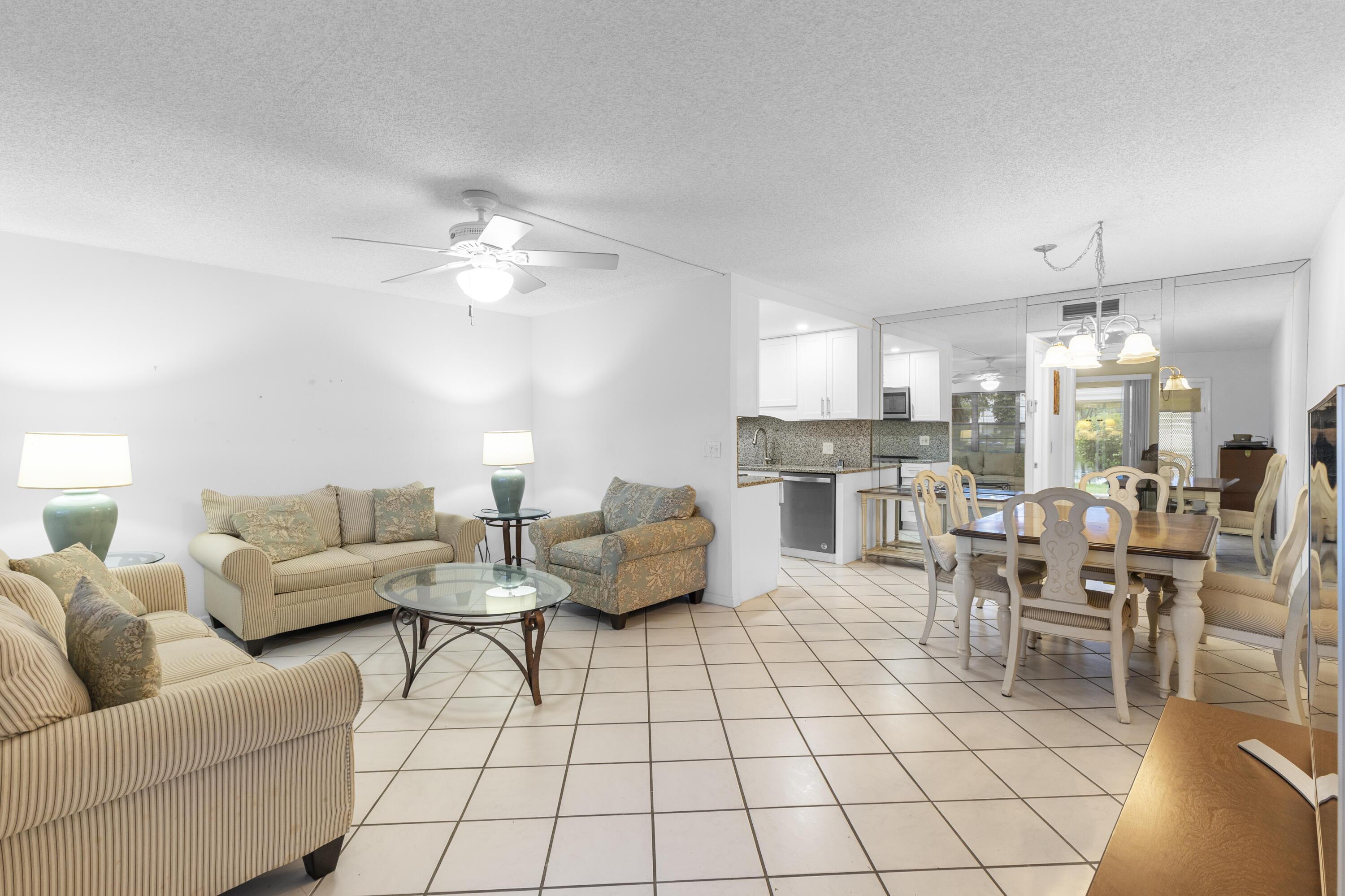 1145 Cambridge G, Deerfield Beach, FL 33442, Deerfield Beach - Photo 5