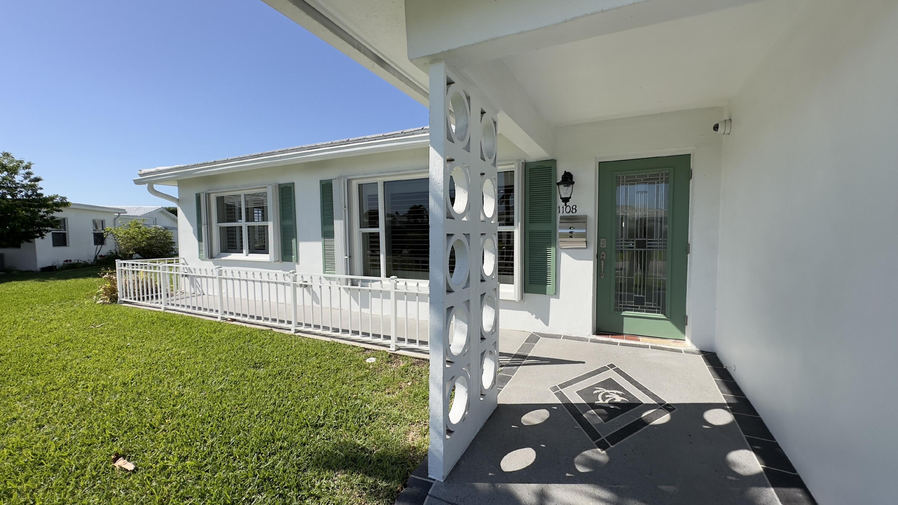 1108 W OCEAN Avenue, Boynton Beach, FL 33426, Boynton Beach - Photo 5
