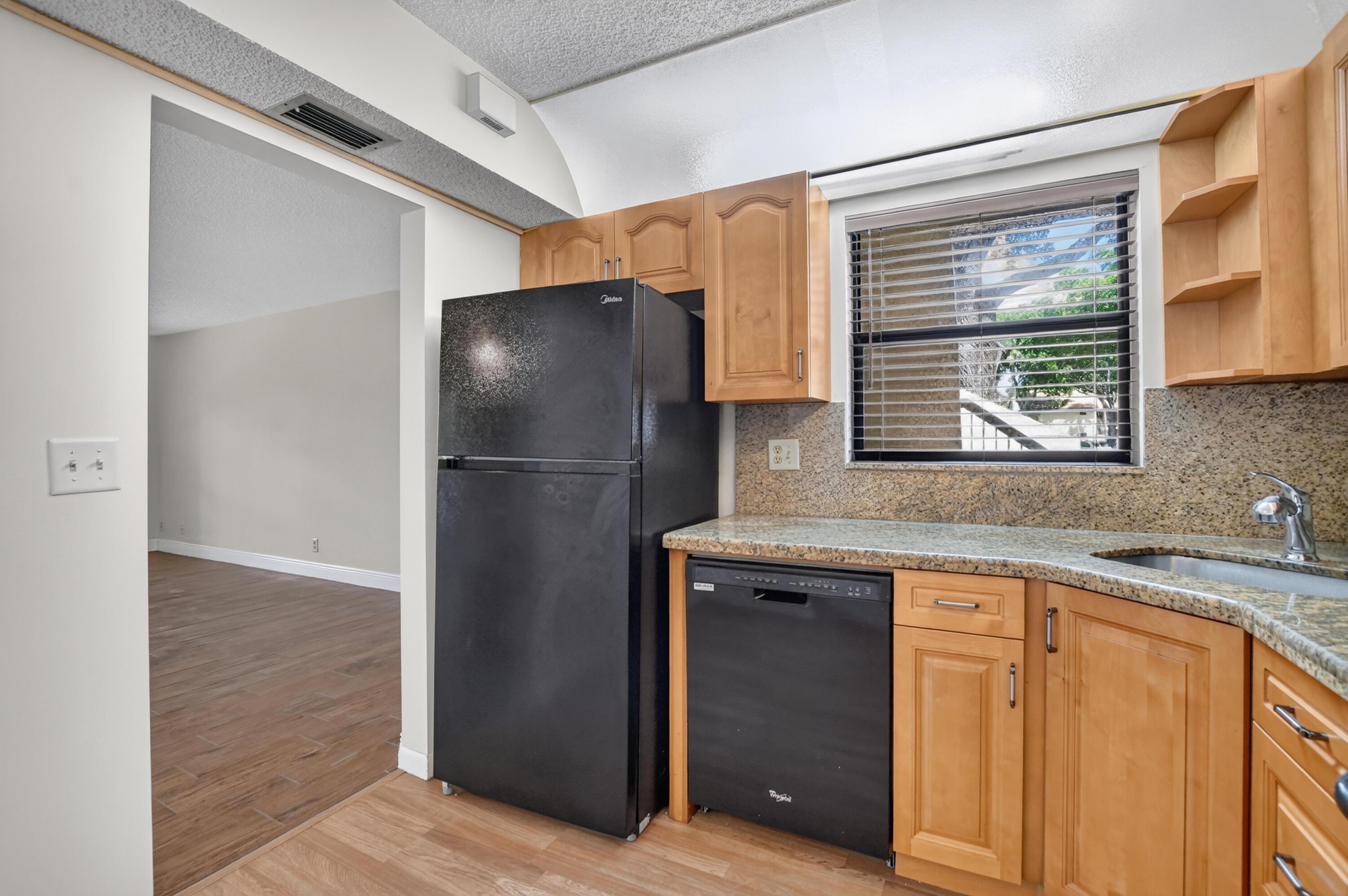 3721 Cocoplum Circle, Coconut Creek, FL 33063, Coconut Creek - Photo 4