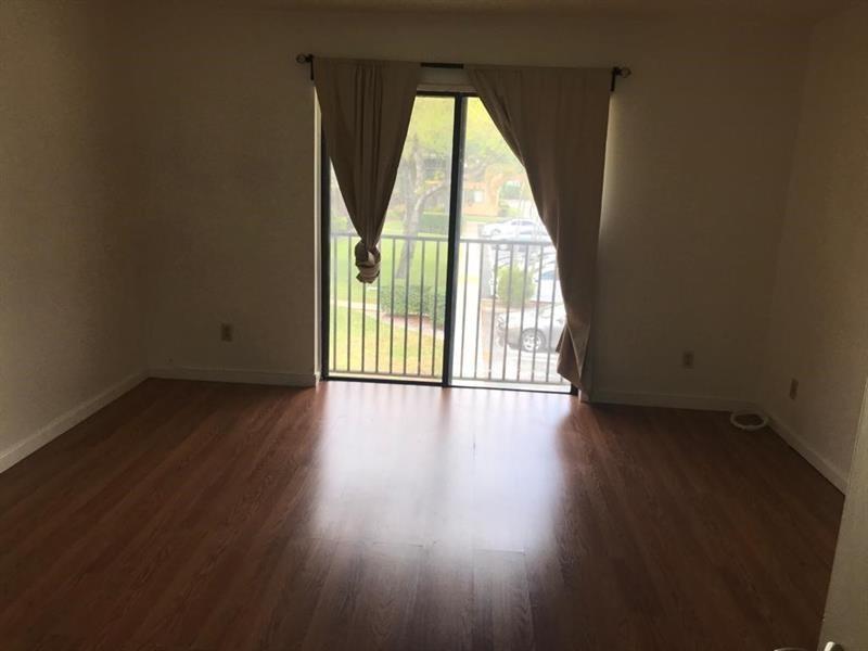 5825 WASHINGTON Street 40, Hollywood, FL 33023, Hollywood - Photo 5