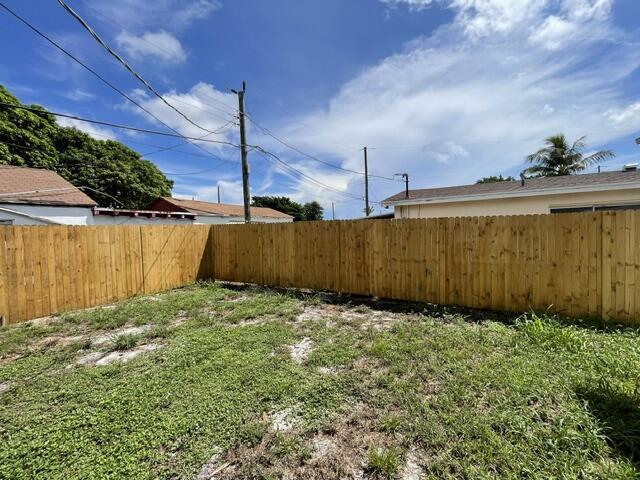 1104 W 24TH Street, Riviera Beach, FL 33404, Riviera Beach - Photo 3