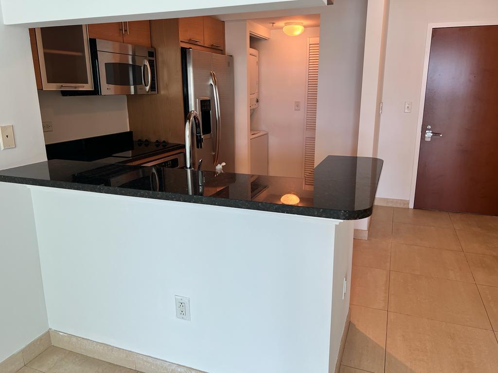 31 SE 5TH Street 1206, Miami, FL 33131, Miami - Photo 5