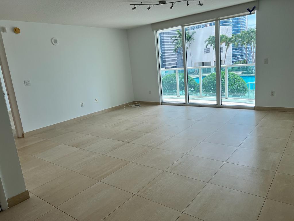31 SE 5TH Street 1206, Miami, FL 33131, Miami - Photo 3