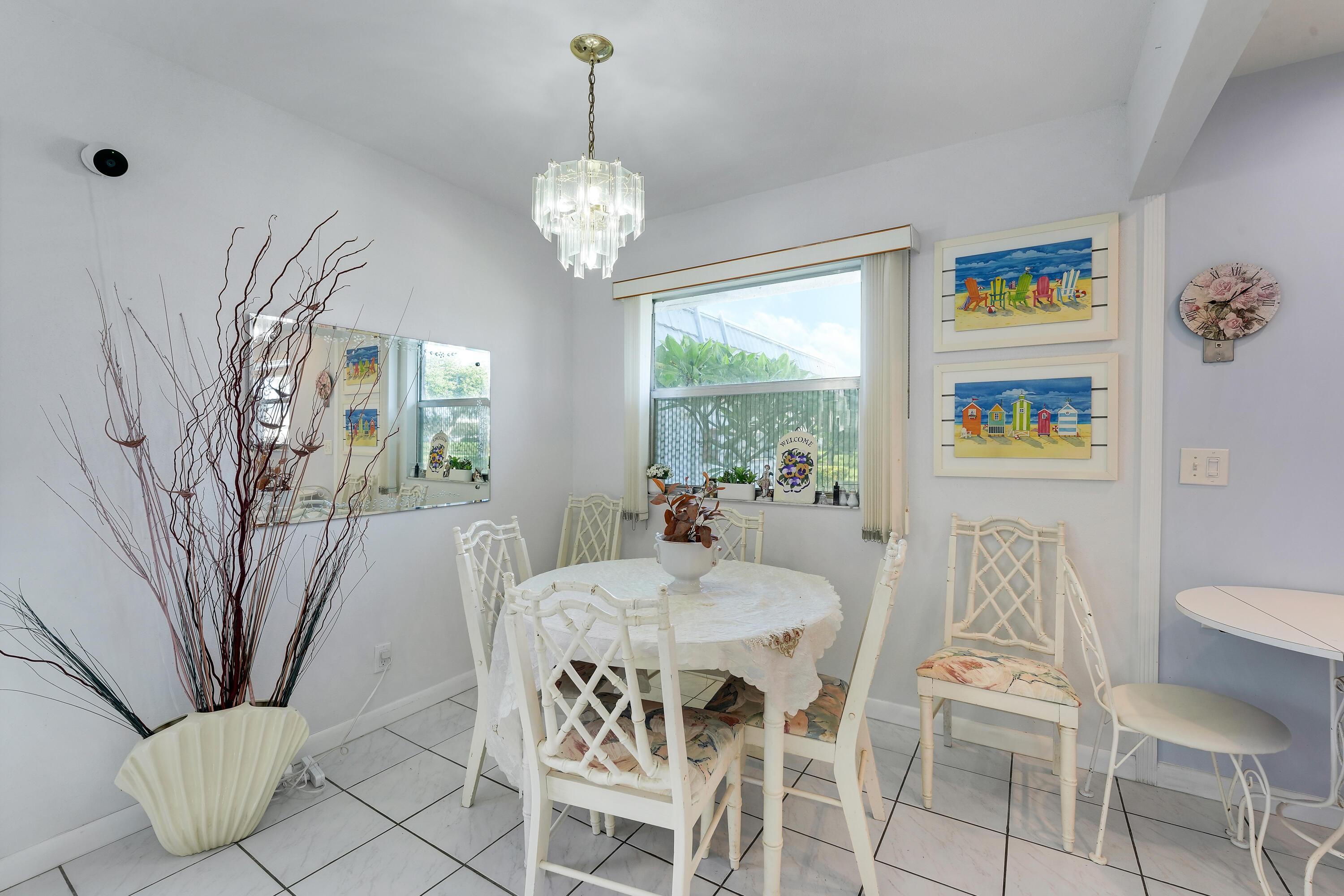 173 Valencia H, Delray Beach, FL 33446, Delray Beach - Photo 4