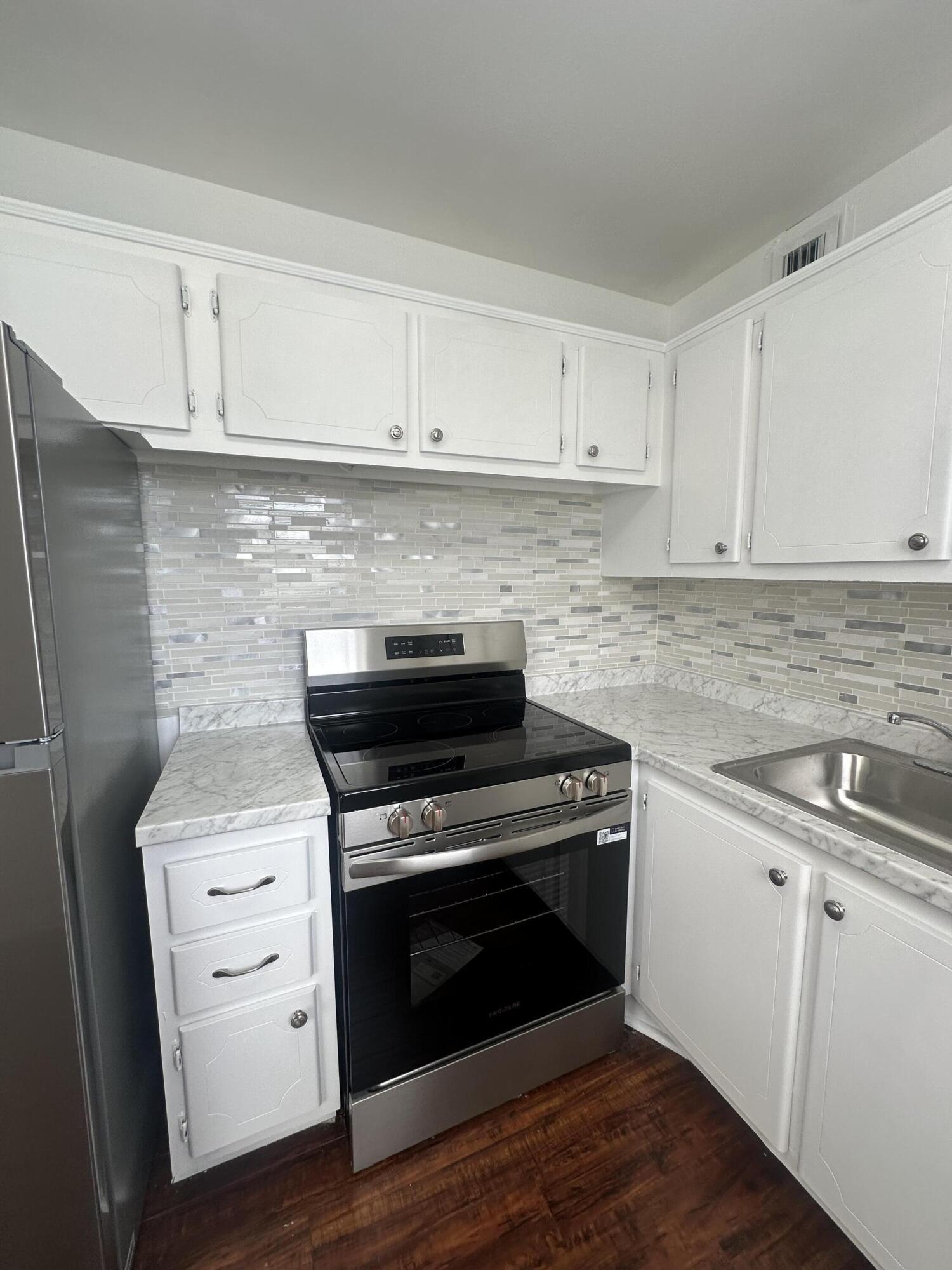 195 WINDSOR I, West Palm Beach, FL 33417, West Palm Beach - Photo 3