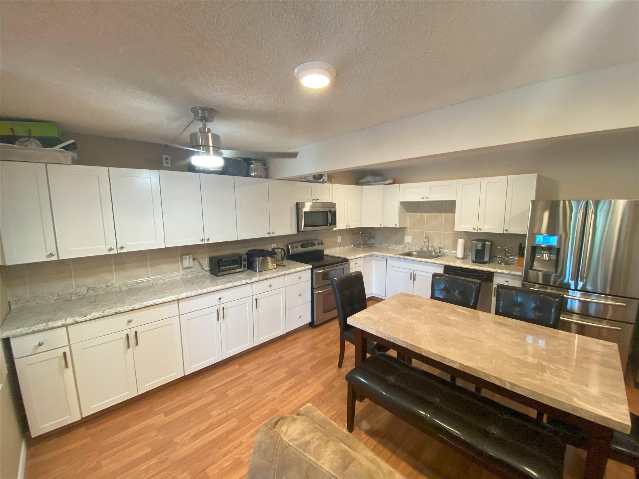 821 SKY PINE Way B2, Greenacres, FL 33415, Greenacres