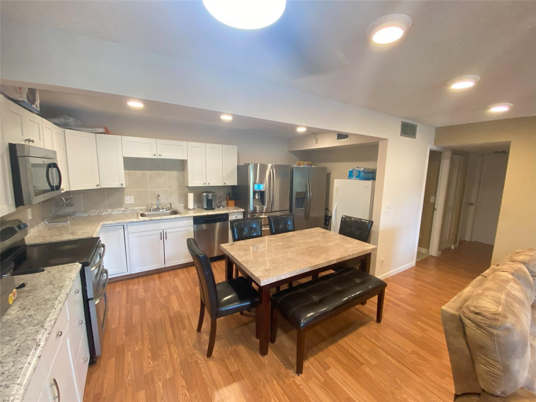 821 SKY PINE Way B2, Greenacres, FL 33415, Greenacres - Photo 2