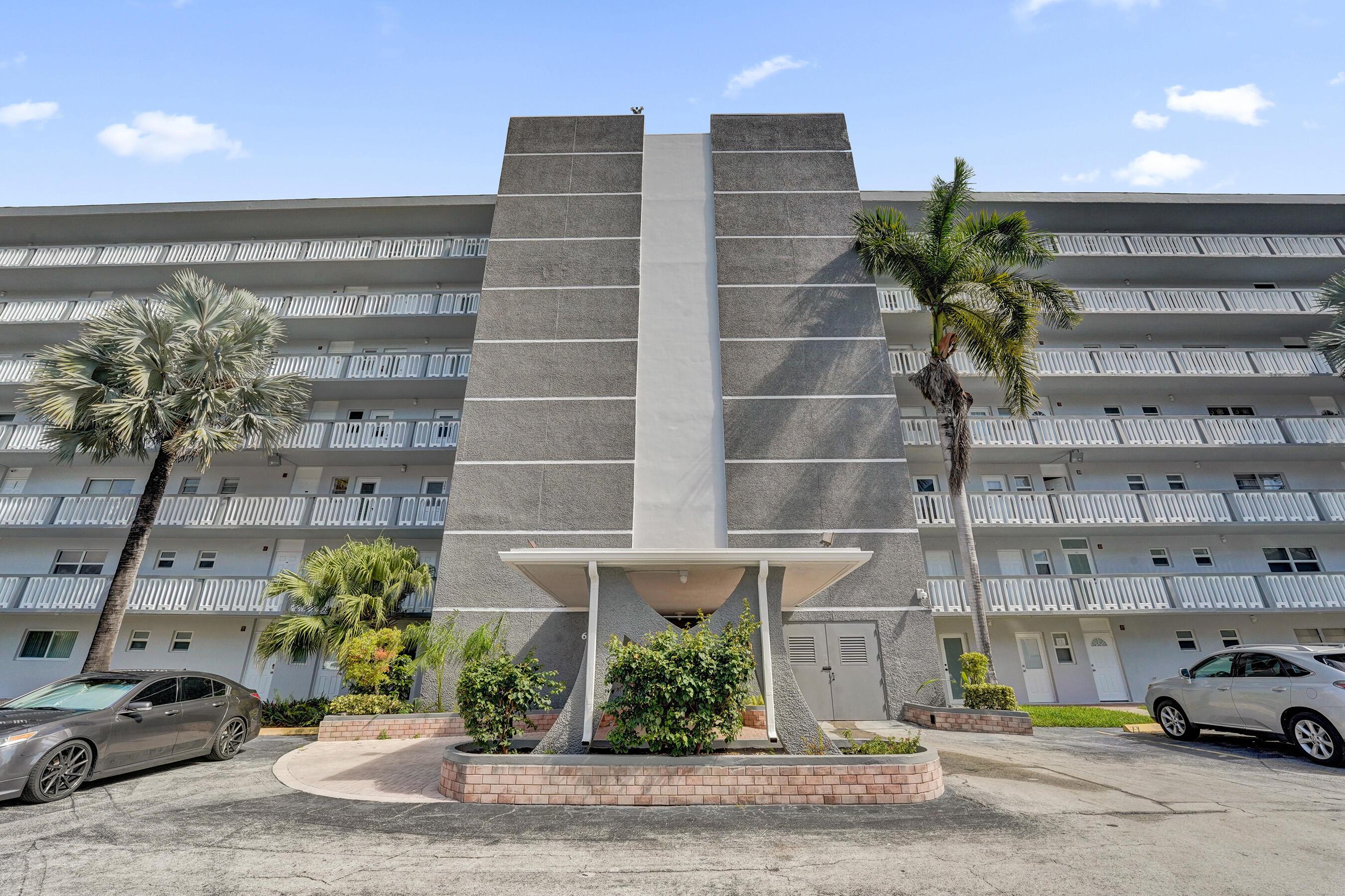 610 NE 12TH Avenue 306, Hallandale Beach, FL 33009, Hallandale Beach - Photo 4