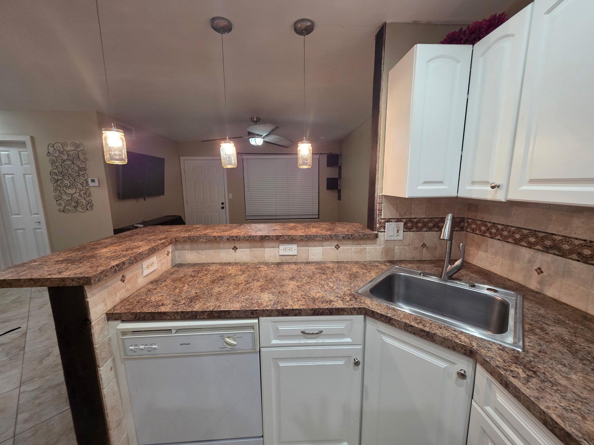 10046 WINDING LAKE Road 202, Sunrise, FL 33351, Sunrise - Photo 4