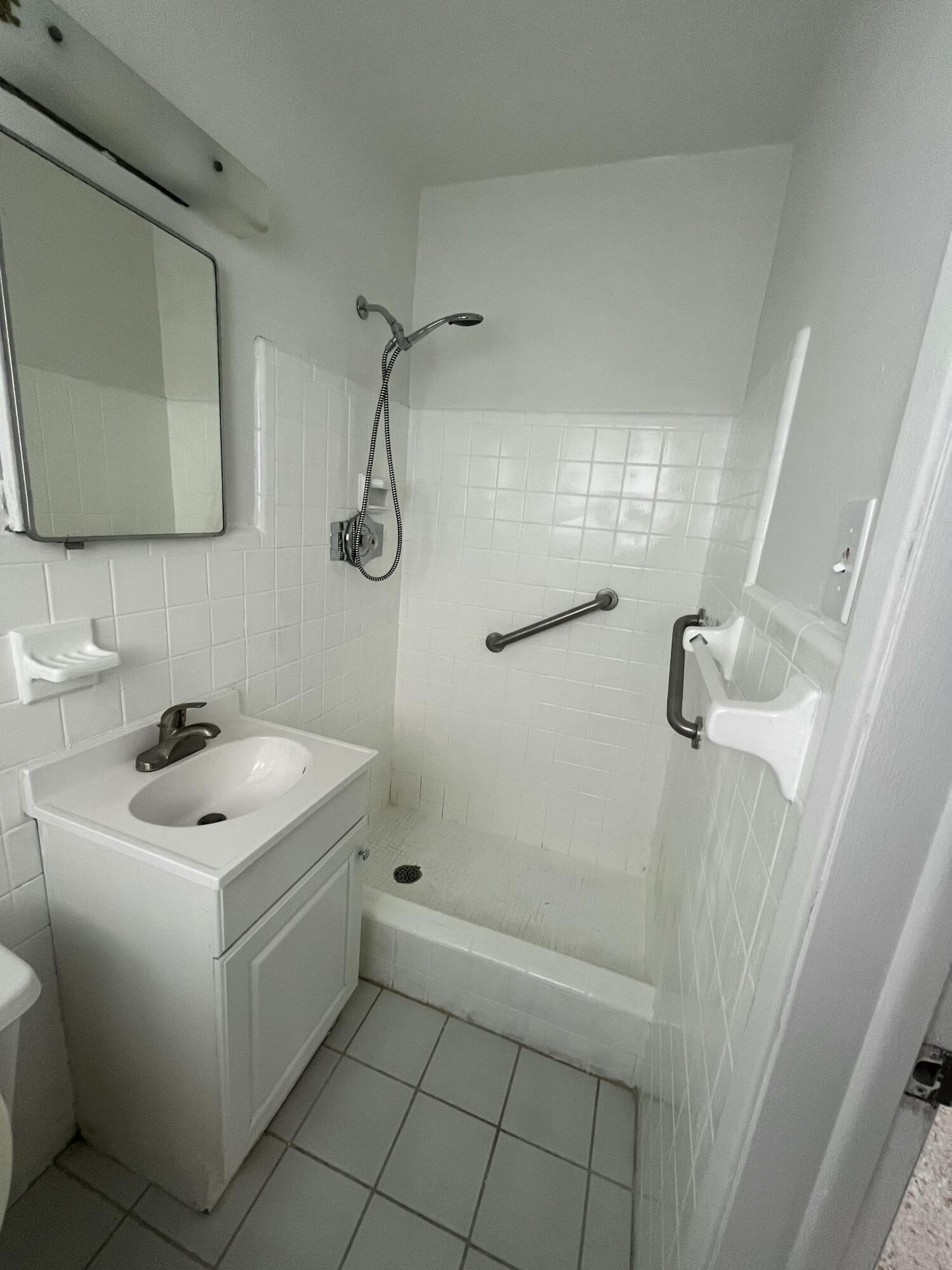 333 NW 26TH Court, Wilton Manors, FL 33311, Wilton Manors - Photo 5