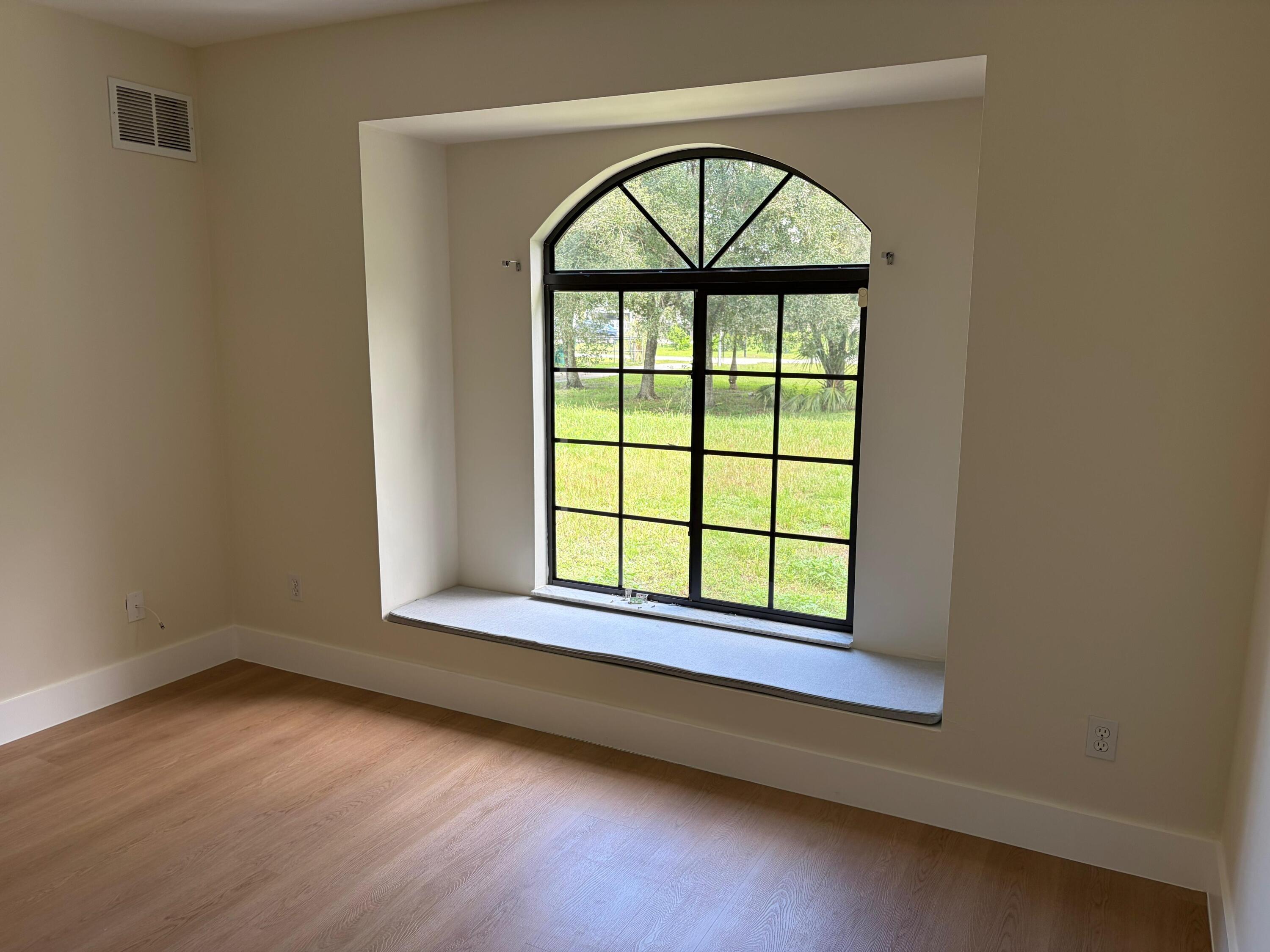 3260 72ND Avenue NE, Naples, FL 34120, Naples - Photo 3