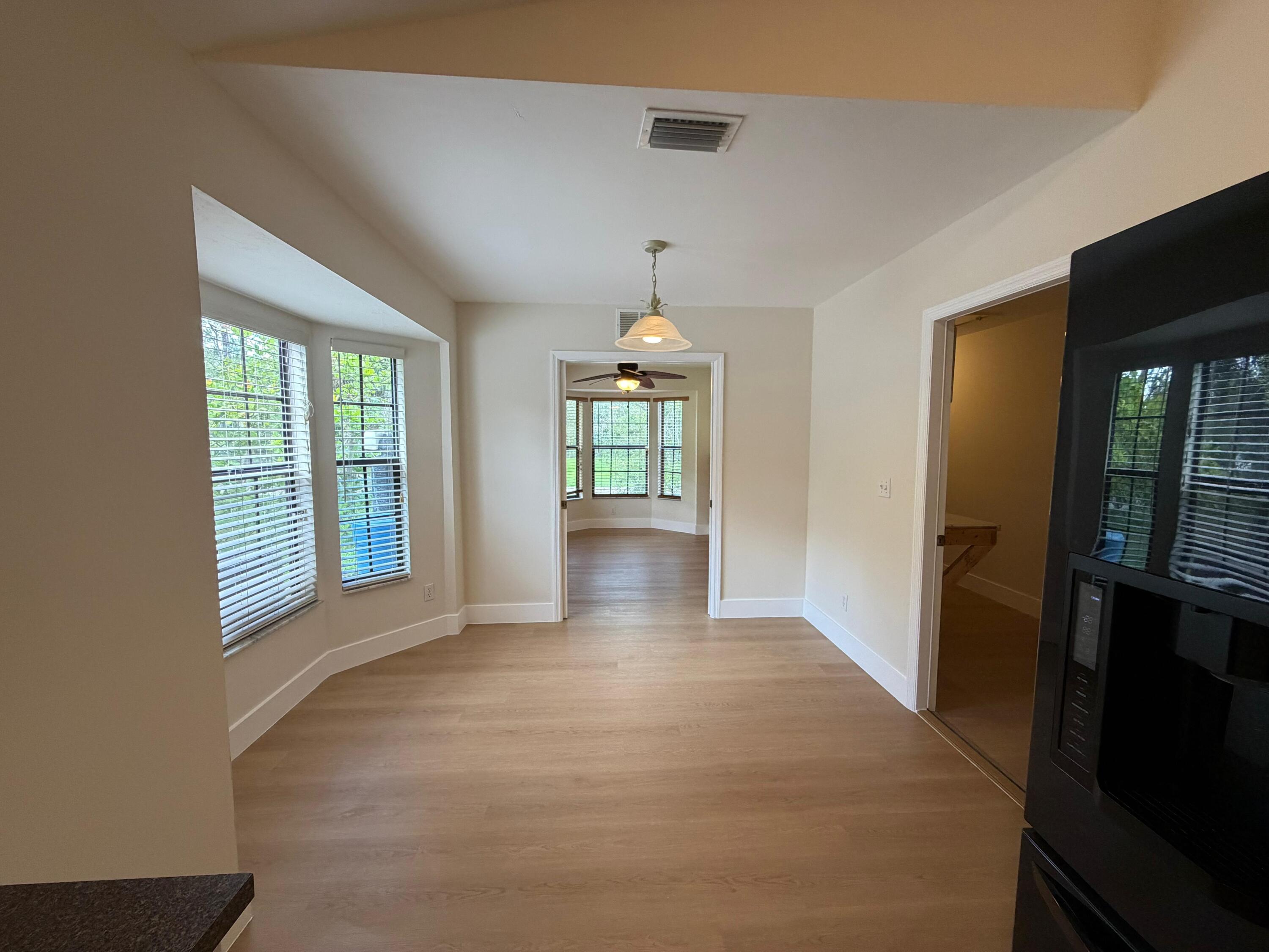 3260 72ND Avenue NE, Naples, FL 34120, Naples - Photo 4