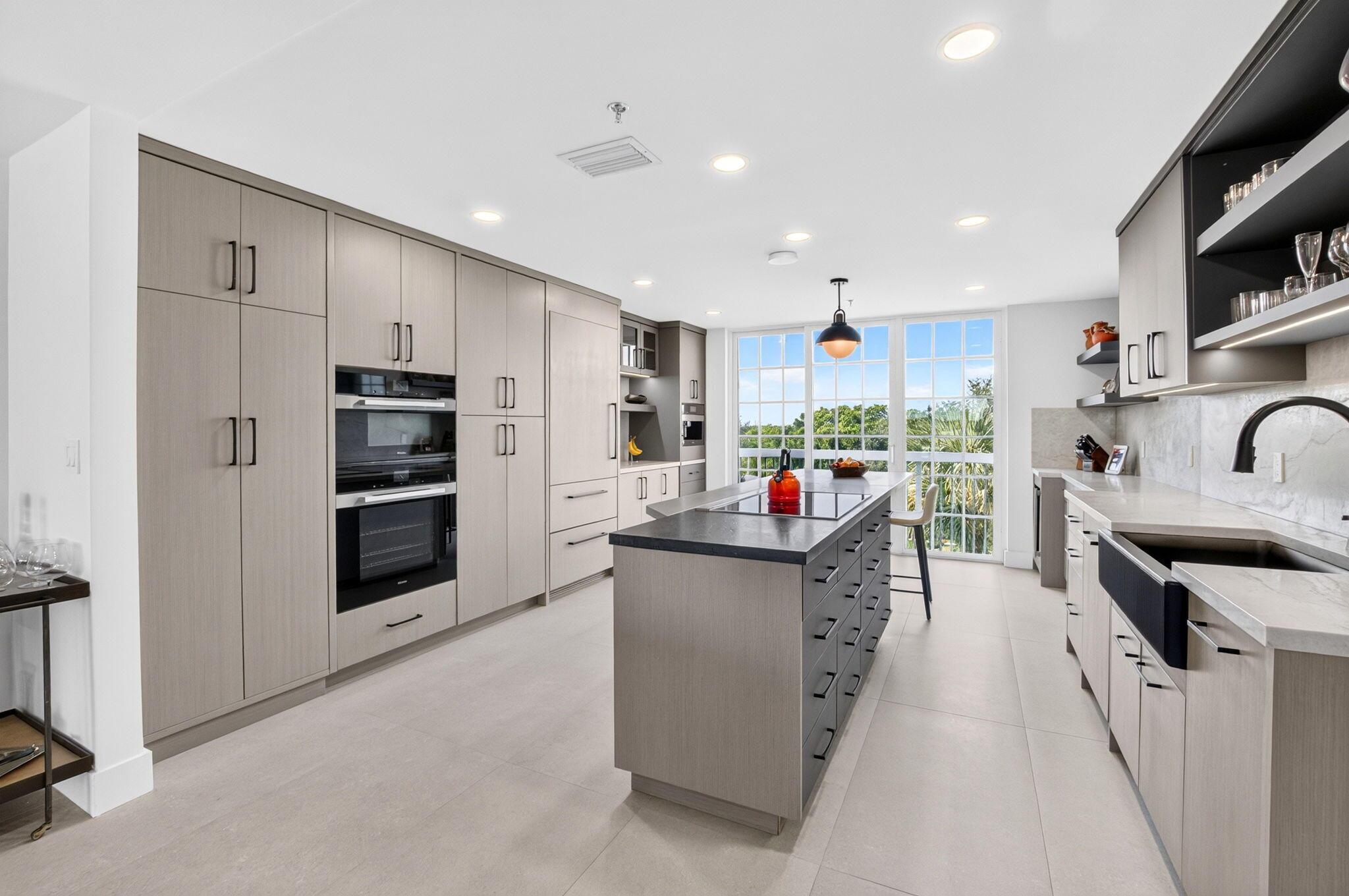 17031 BOCA CLUB Boulevard 065A, Boca Raton, FL 33487, Boca Raton - Photo 4