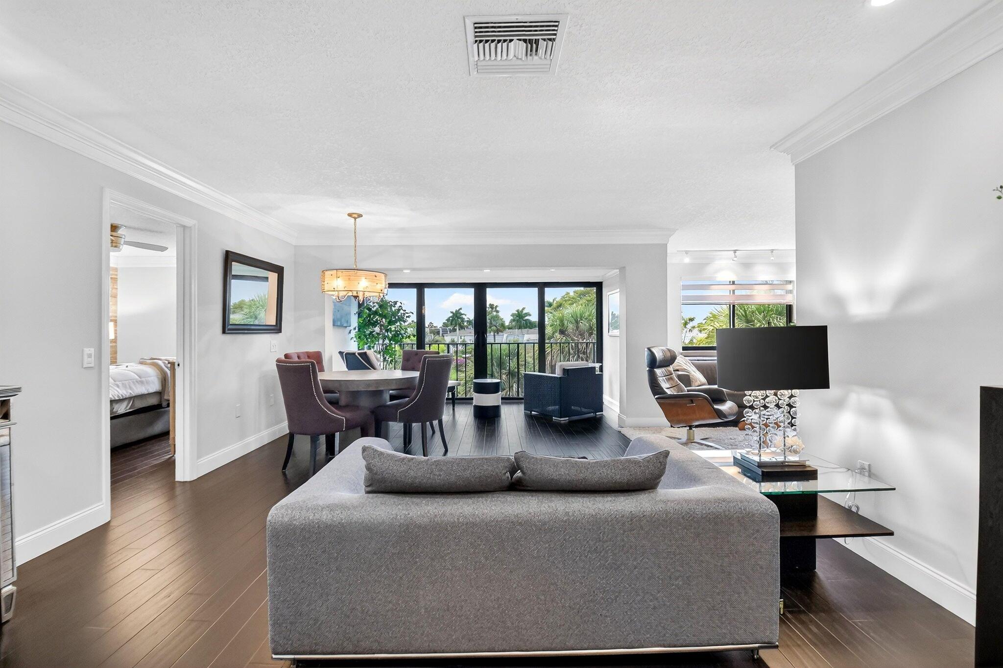 4290 DESTE Court 303, Lake Worth, FL 33467, Lake Worth - Photo 3