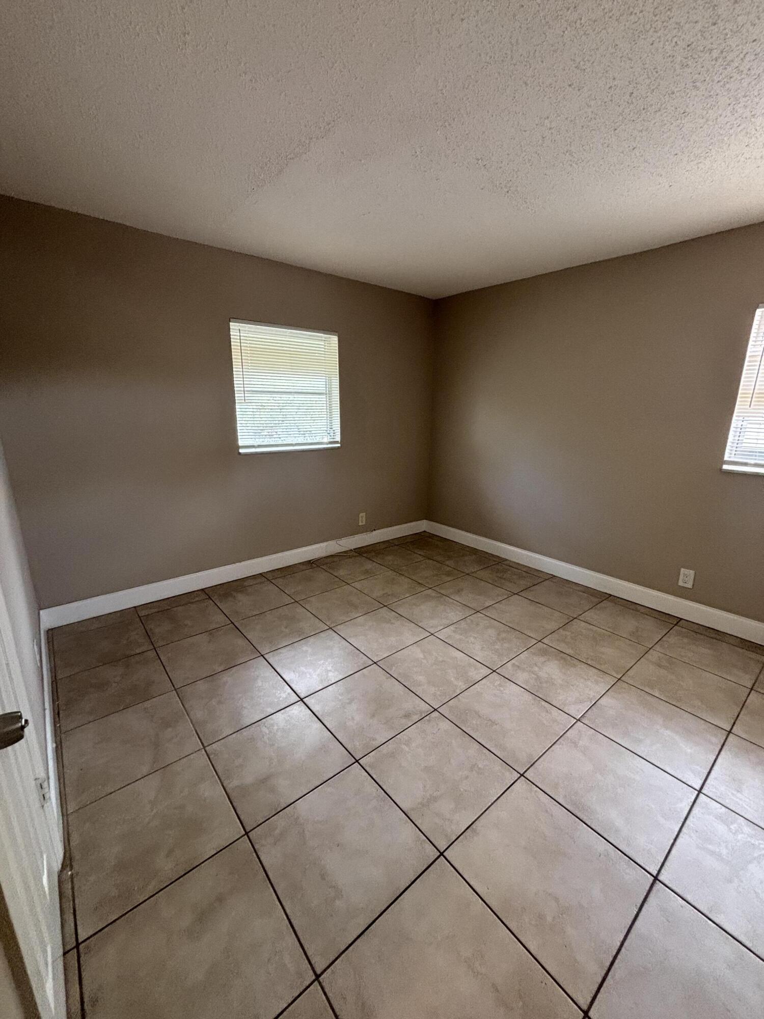 1550 NW 15TH Street 8, Boca Raton, FL 33486, Boca Raton - Photo 5