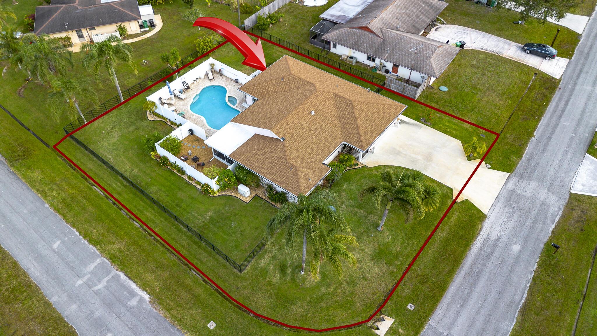 601 SE KARRIGAN Terrace, Port St. Lucie, FL 34983, Port St. Lucie