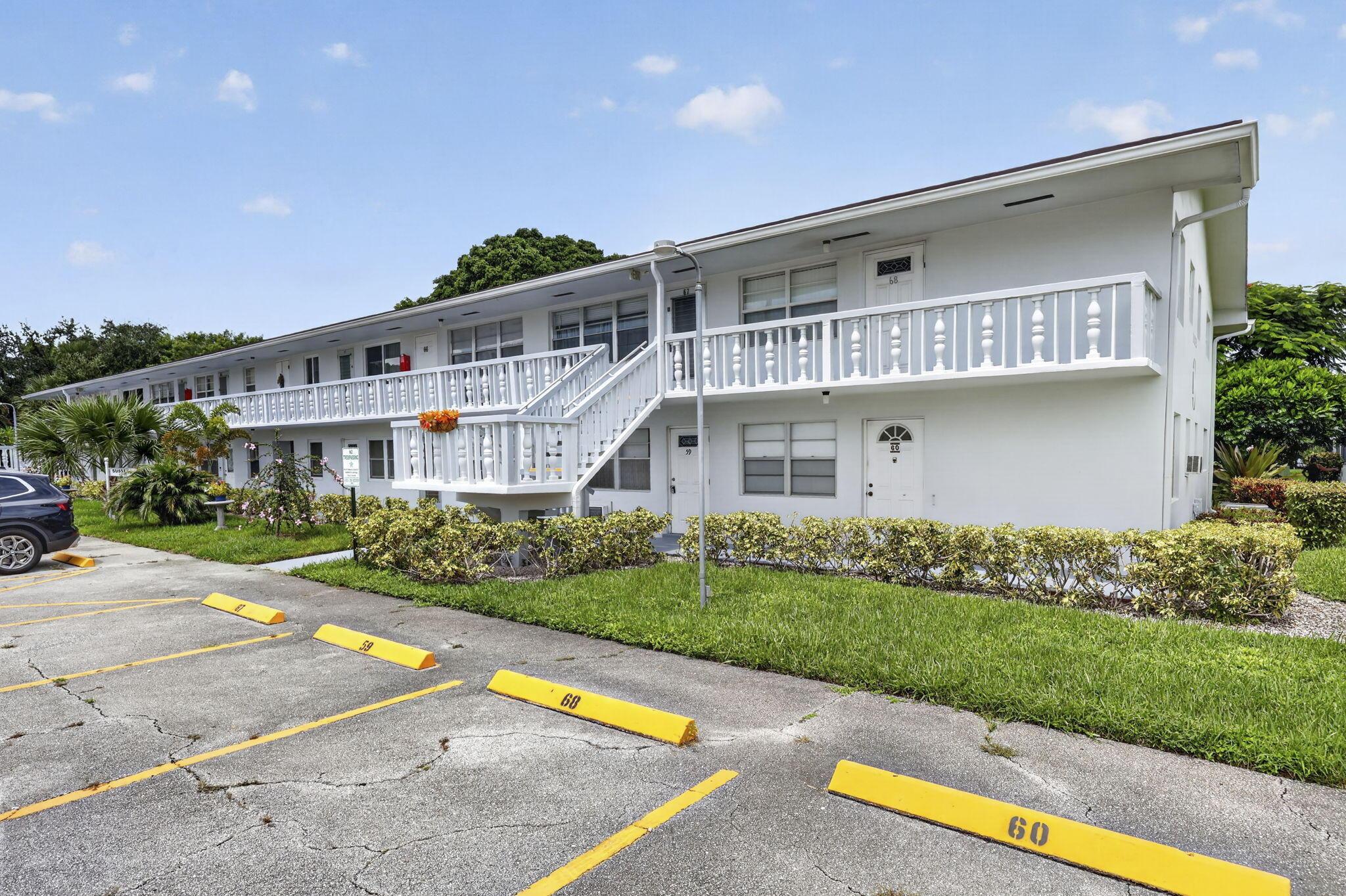 62 Sussex C, West Palm Beach, FL 33417, West Palm Beach - Photo 2