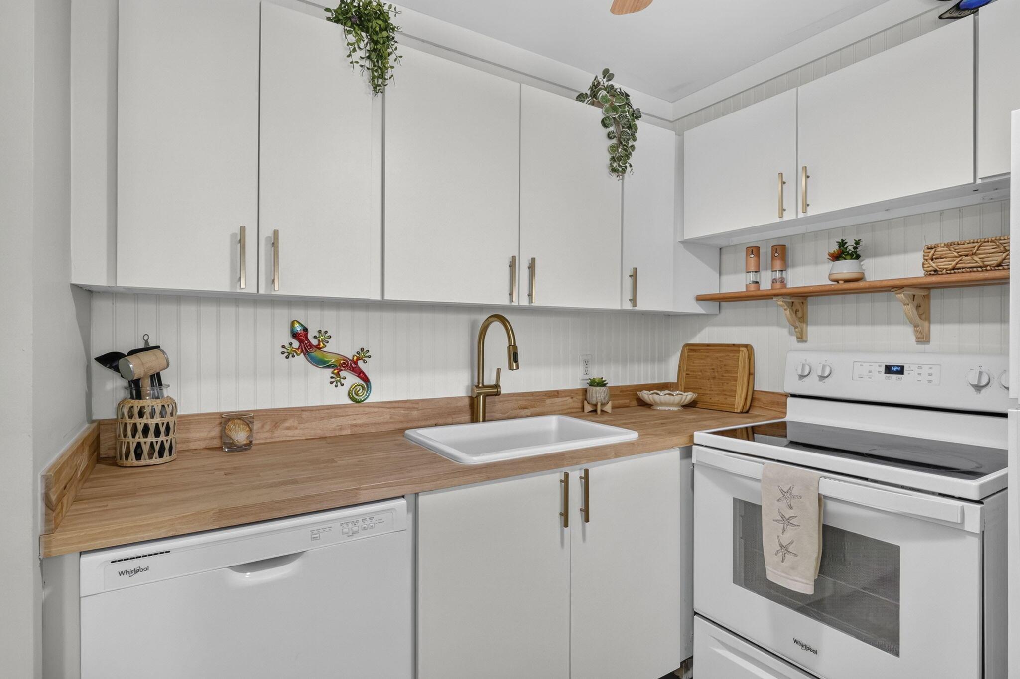 62 Sussex C, West Palm Beach, FL 33417, West Palm Beach