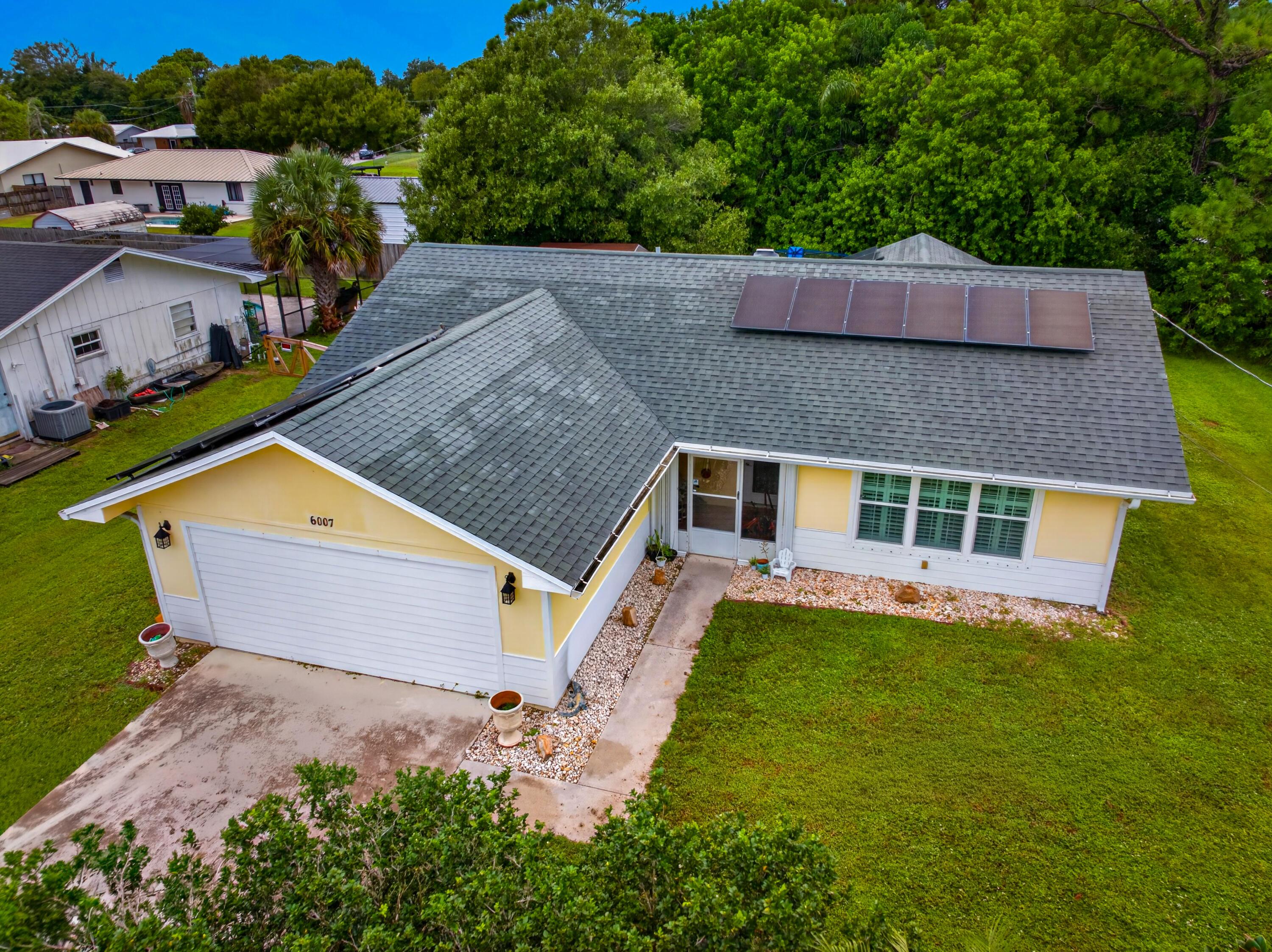 6007 Raintree Trail, Fort Pierce, FL 34982, Fort Pierce - Photo 2