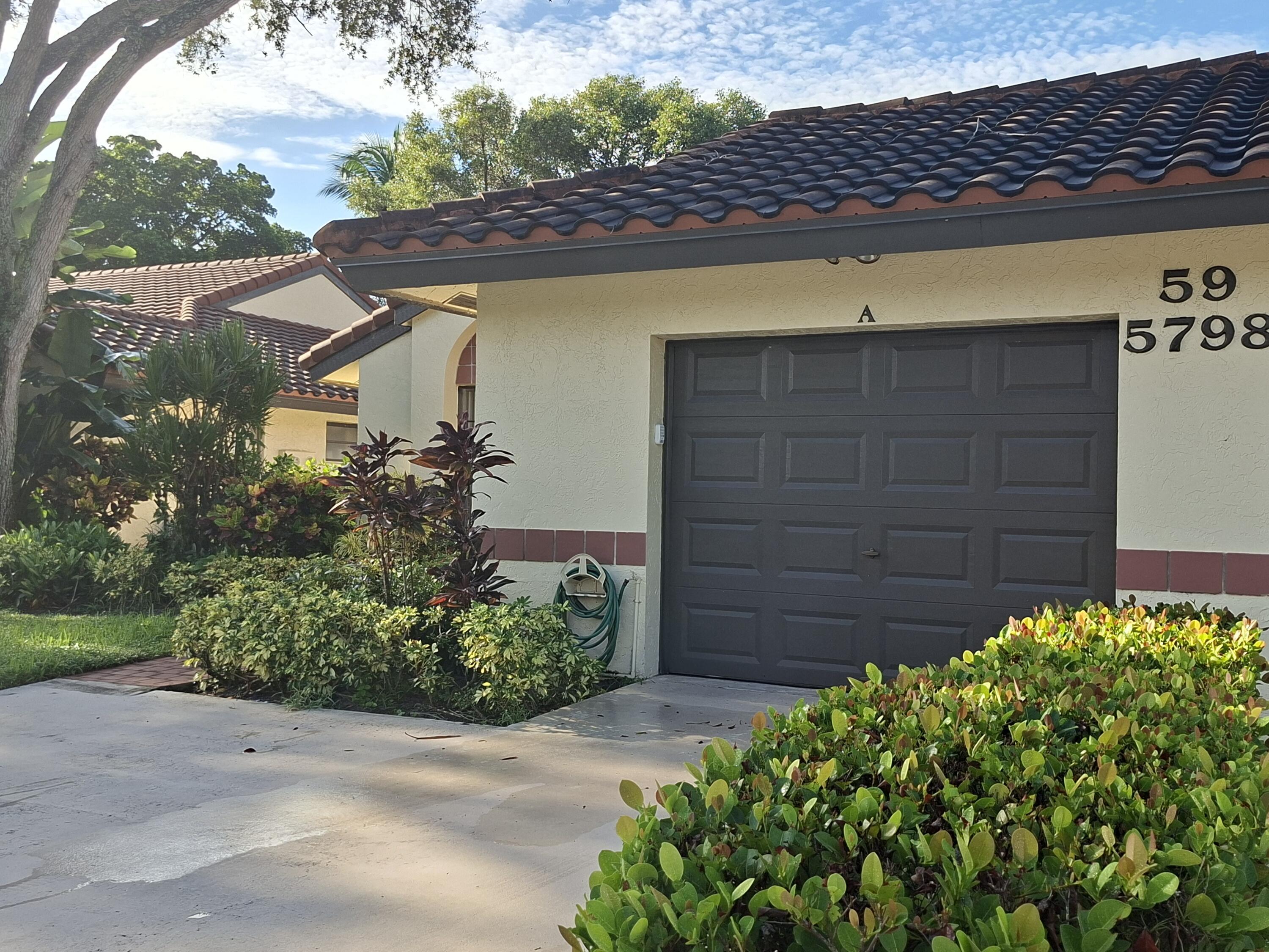 5798 Brook Bound Lane, Boynton Beach, FL 33437, Boynton Beach - Photo 2